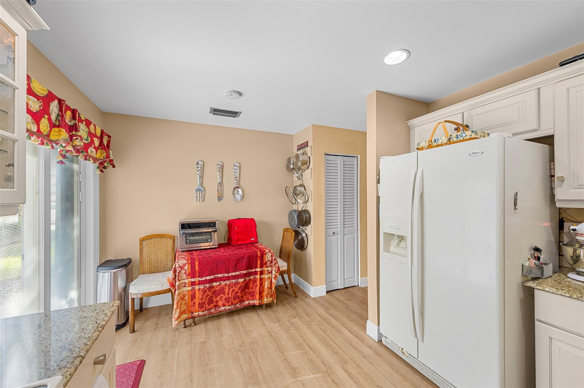 6809 SE Yorktown Drive, Hobe Sound, FL 33455 — photo 8 of 31