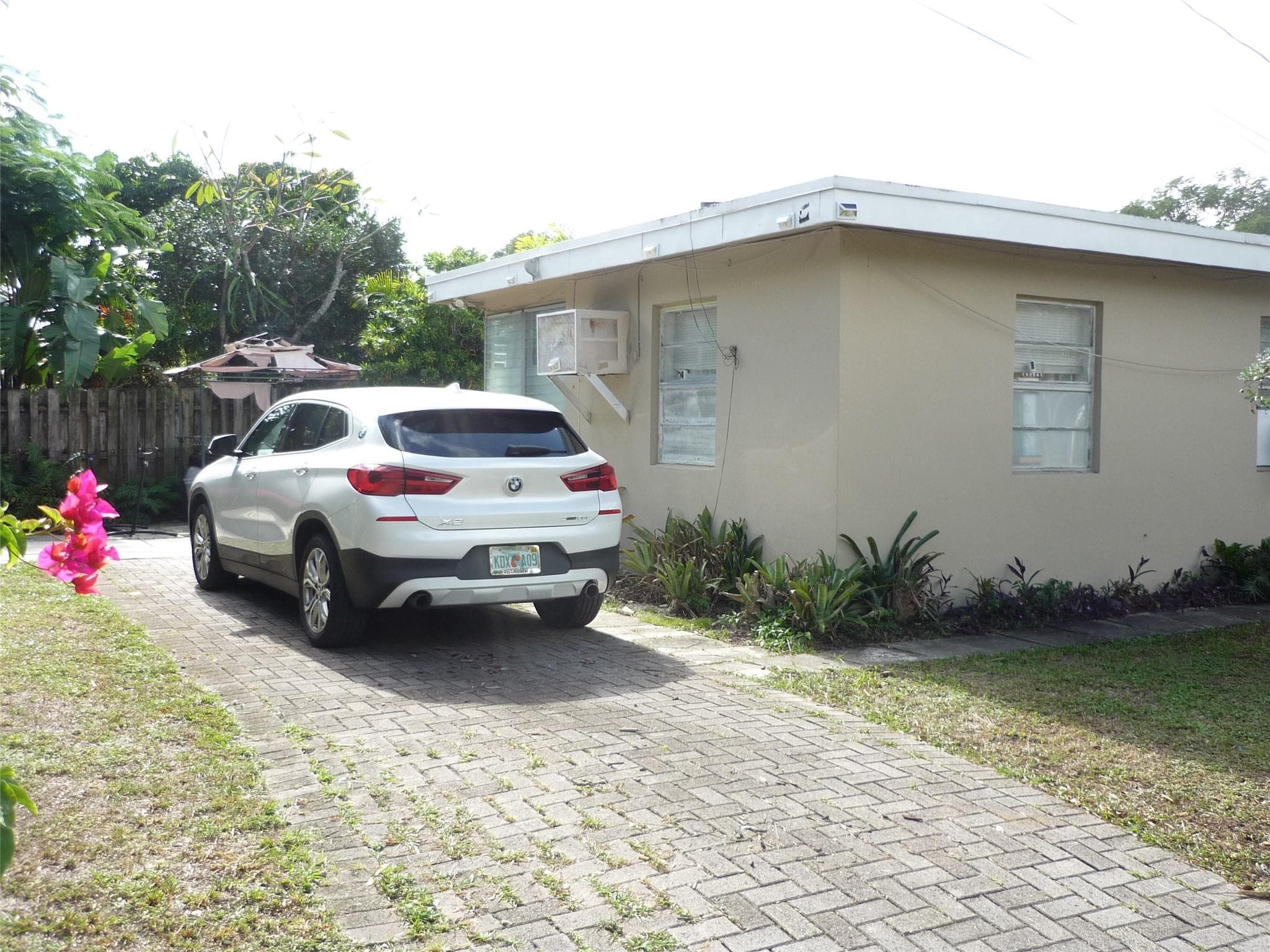 1444 NE 3rd Avenue, Fort Lauderdale, FL 33304 — photo 15 of 26