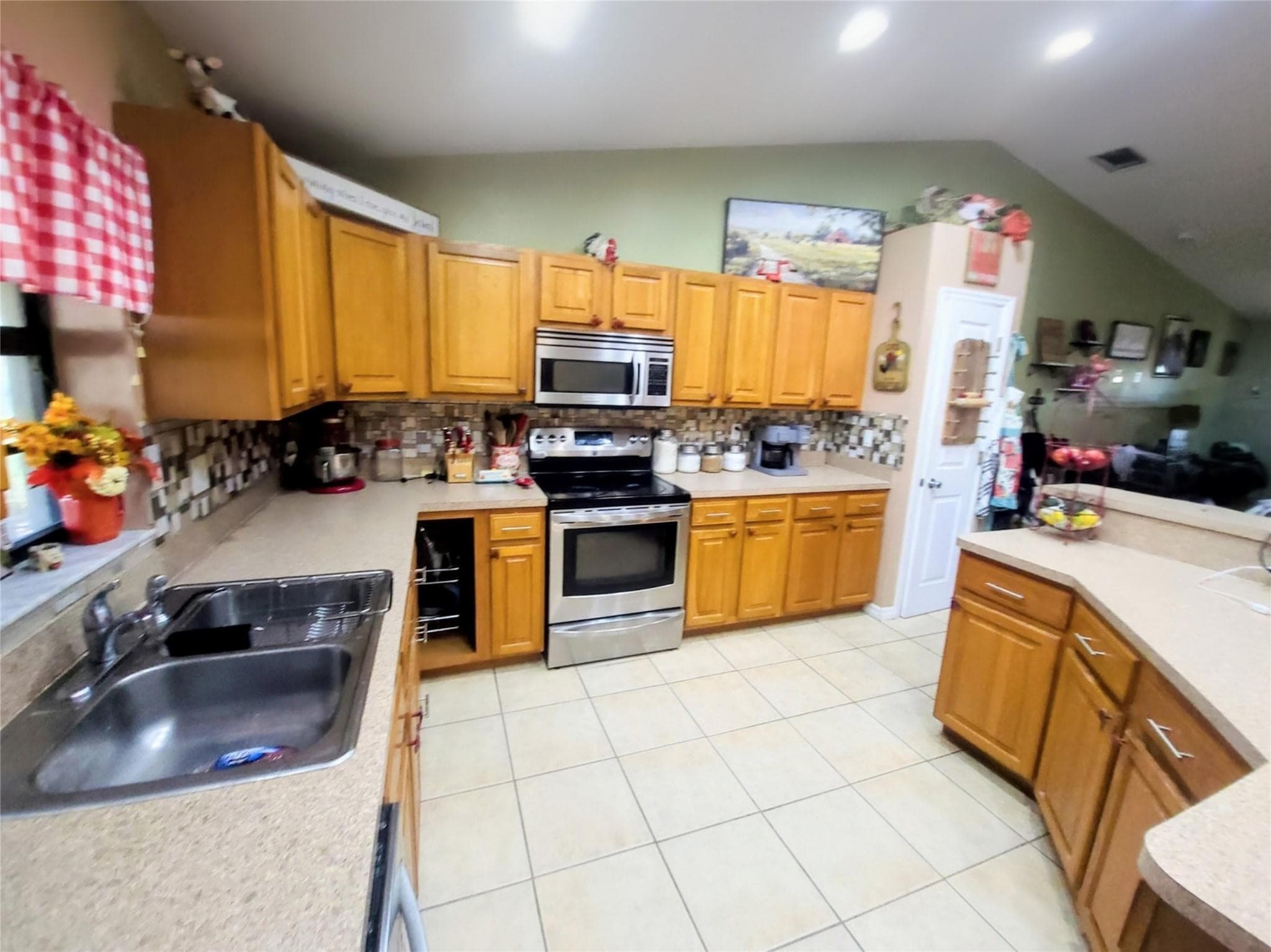 1153 Jerdik Drive, Moore Haven, FL 33471 — photo 5 of 28