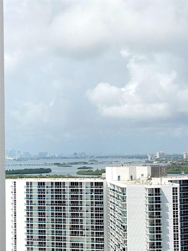 16001 Collins Avenue 2207, Sunny Isles Beach, FL 33160 — photo 7 of 29