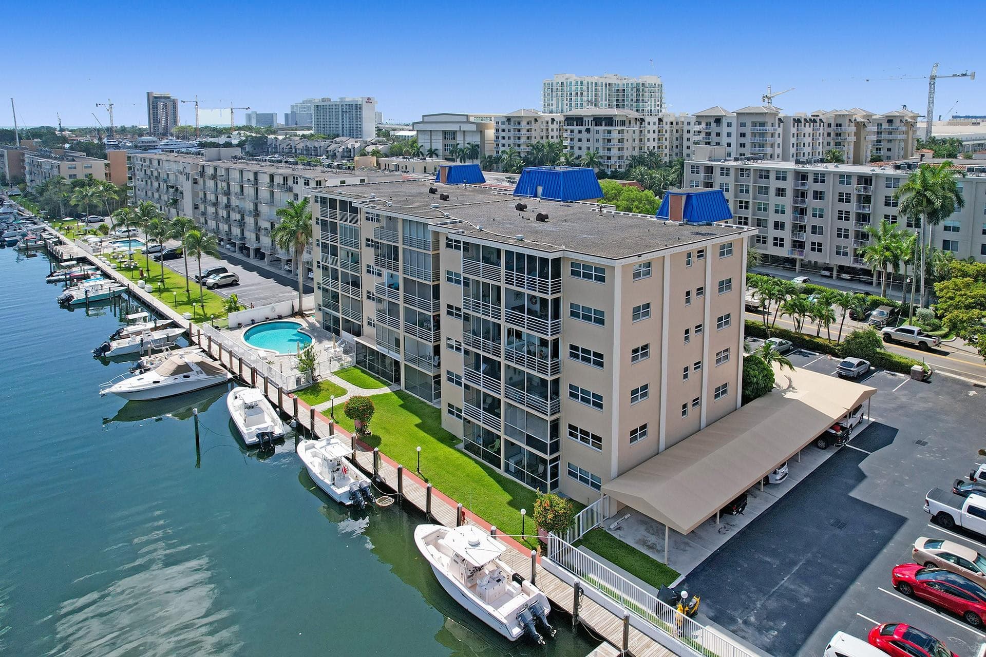 Condominium in Fort Lauderdale — photo 42 of 42
