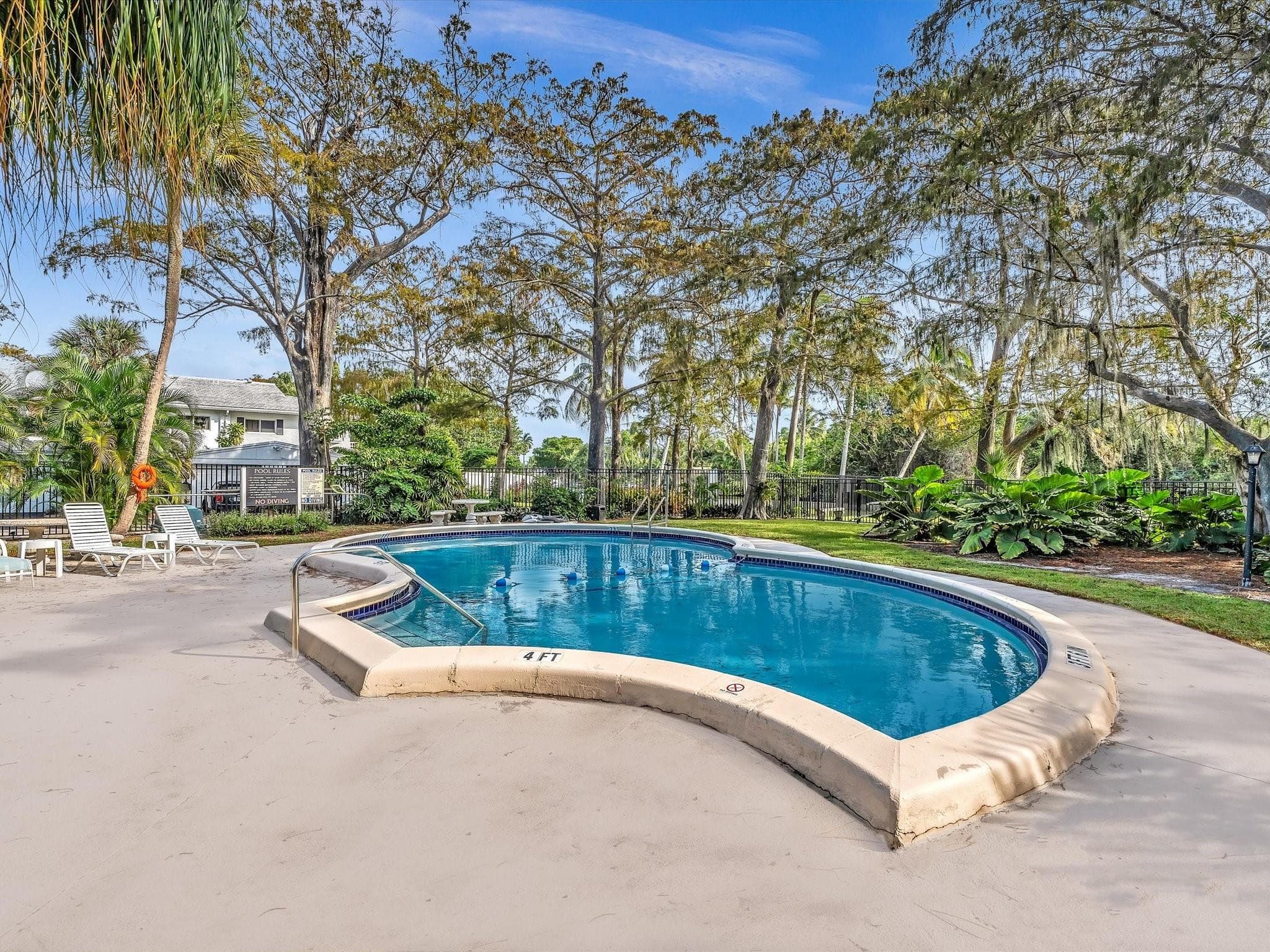 5 Middlesex Drive 5, Wilton Manors, FL 33305 — photo 48 of 57
