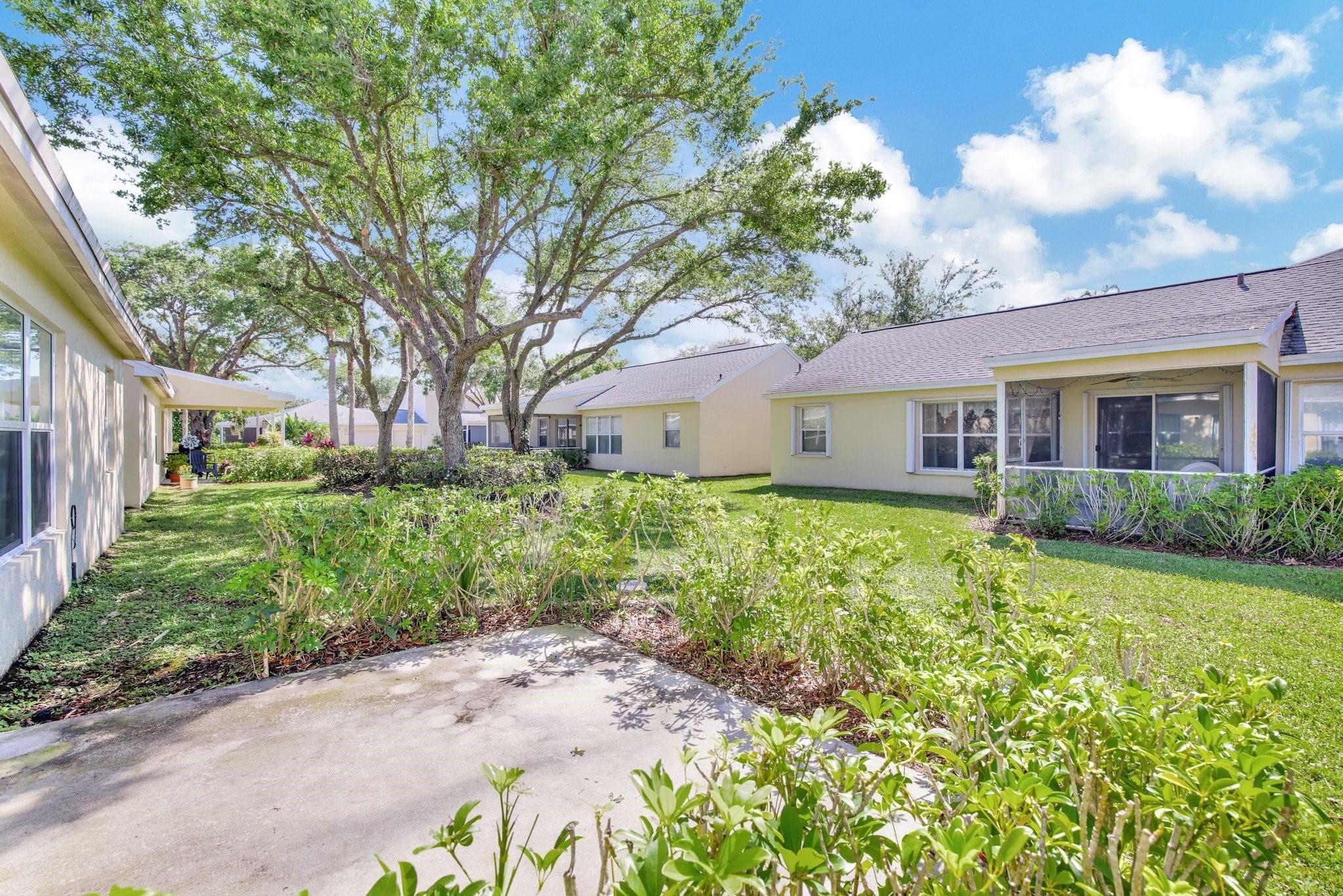 10890 Sea Hibiscus Lane 10890, Tamarac, FL 33321 — photo 4 of 30