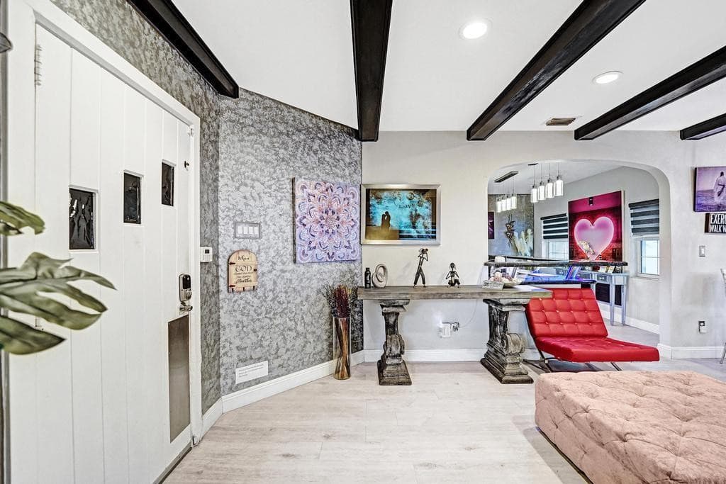 2000 Jackson Street, Hollywood, FL 33020 — photo 14 of 64