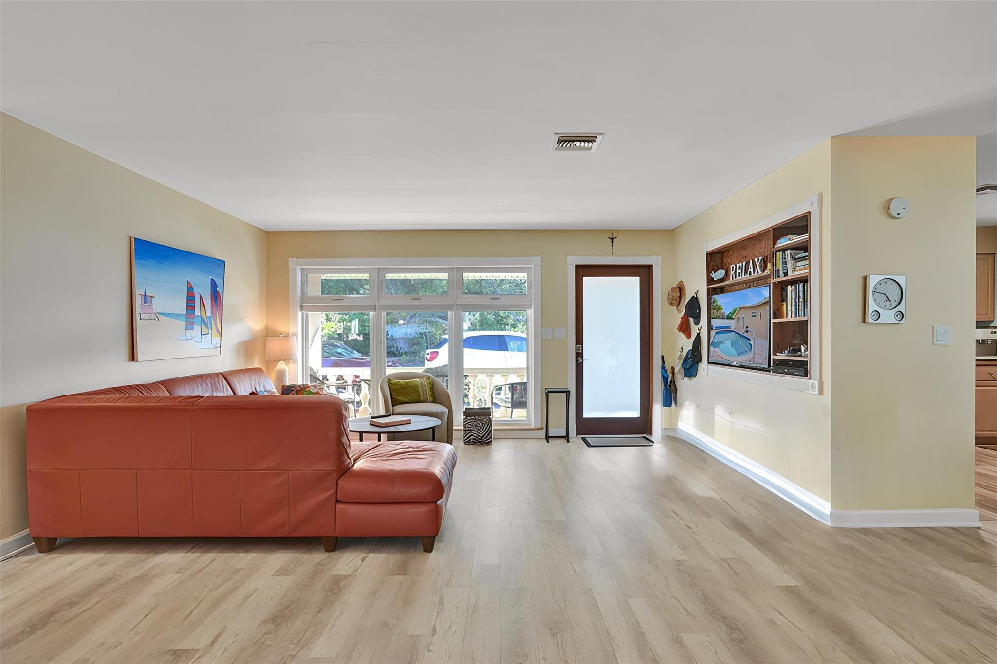 2585 SE 3rd Street, Pompano Beach, FL 33062 — photo 6 of 71