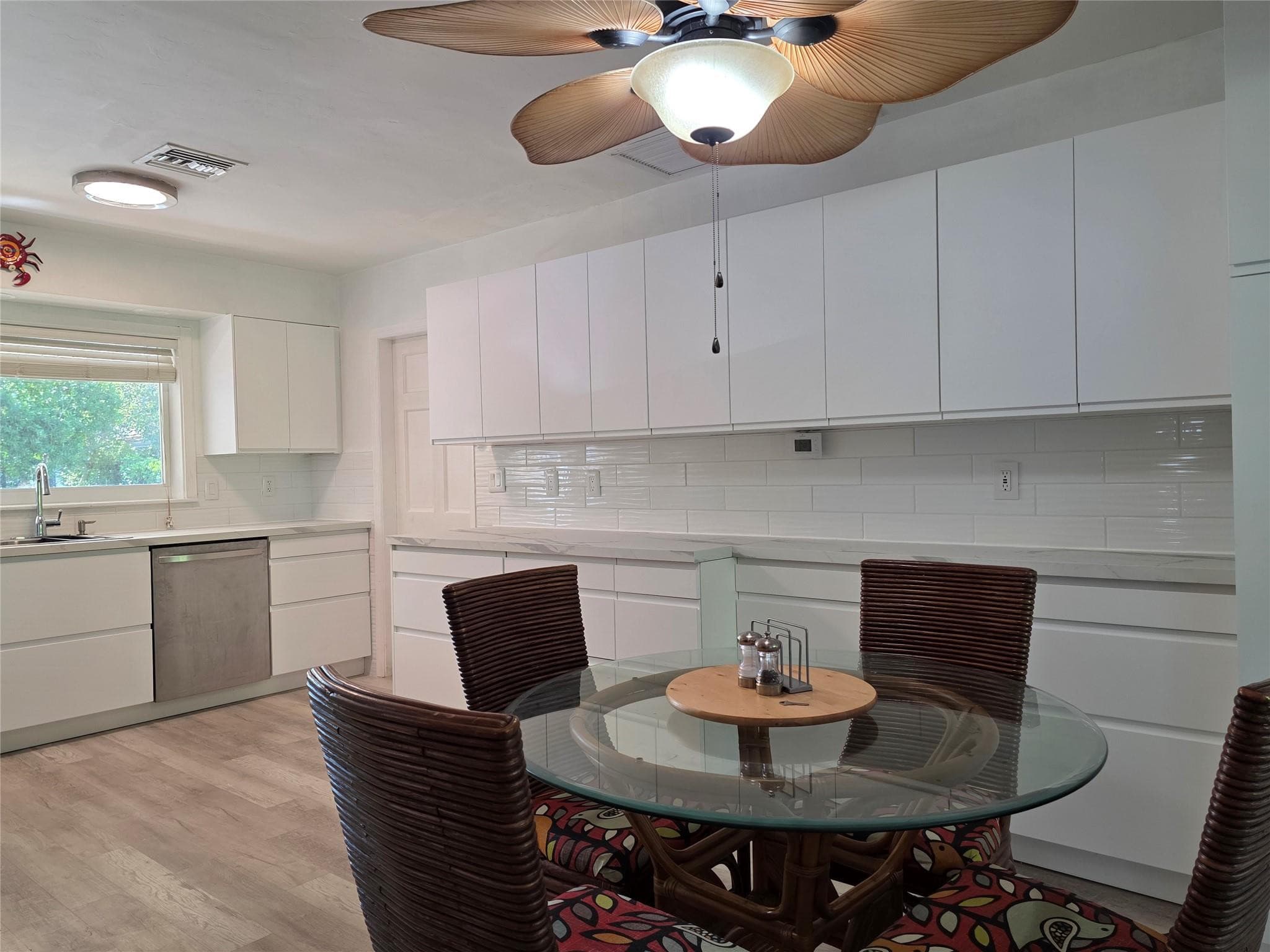 2585 SE 3rd Street, Pompano Beach, FL 33062 — photo 13 of 71
