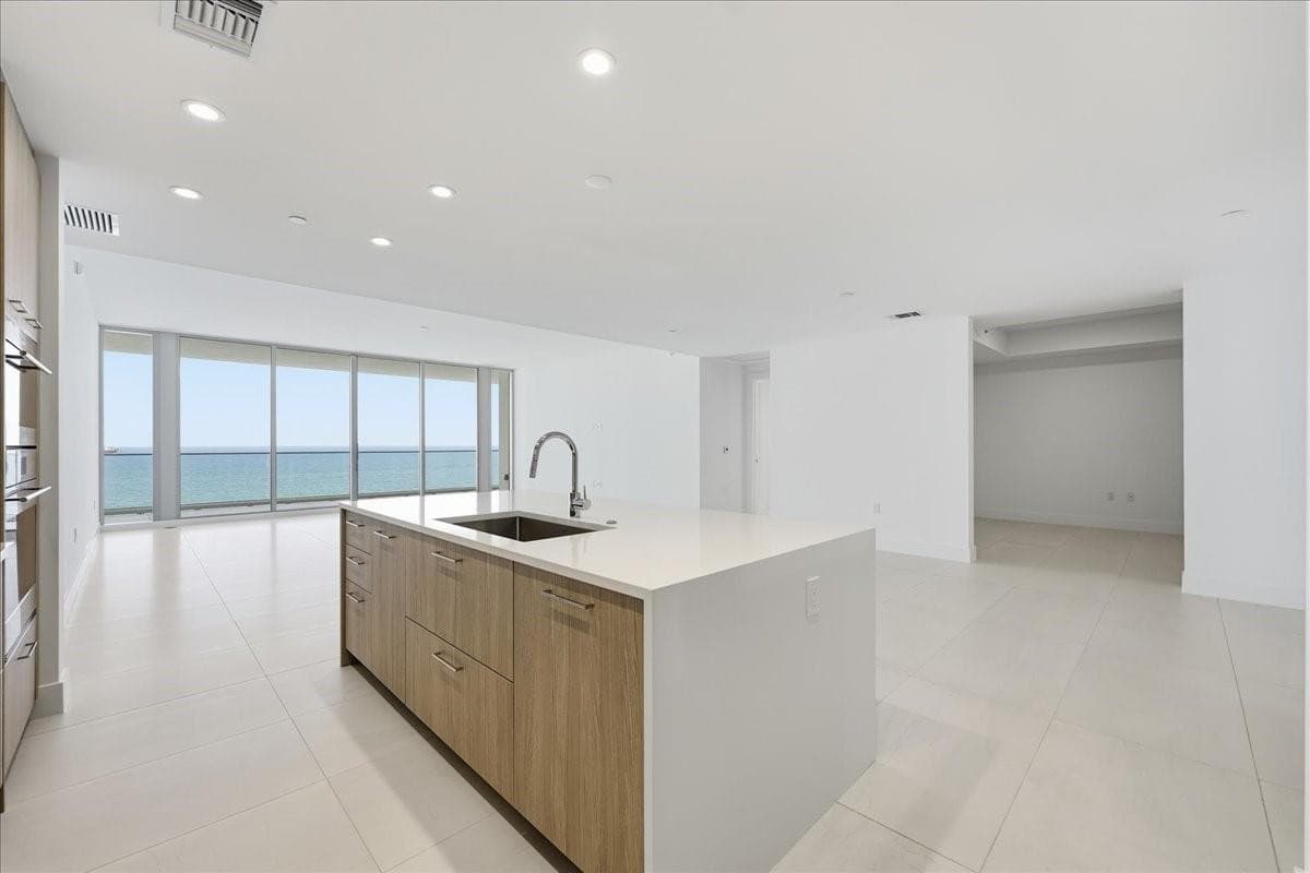 153 N Seabreeze Boulevard 1101 S, Fort Lauderdale, FL 33304 — photo 7 of 31