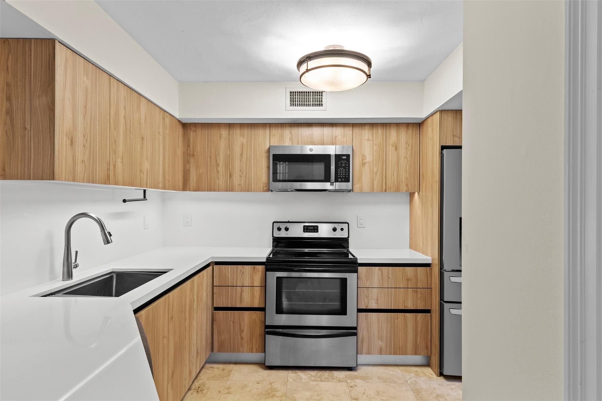 1280 S Alhambra Circle 2112, Coral Gables, FL 33146 — photo 11 of 52