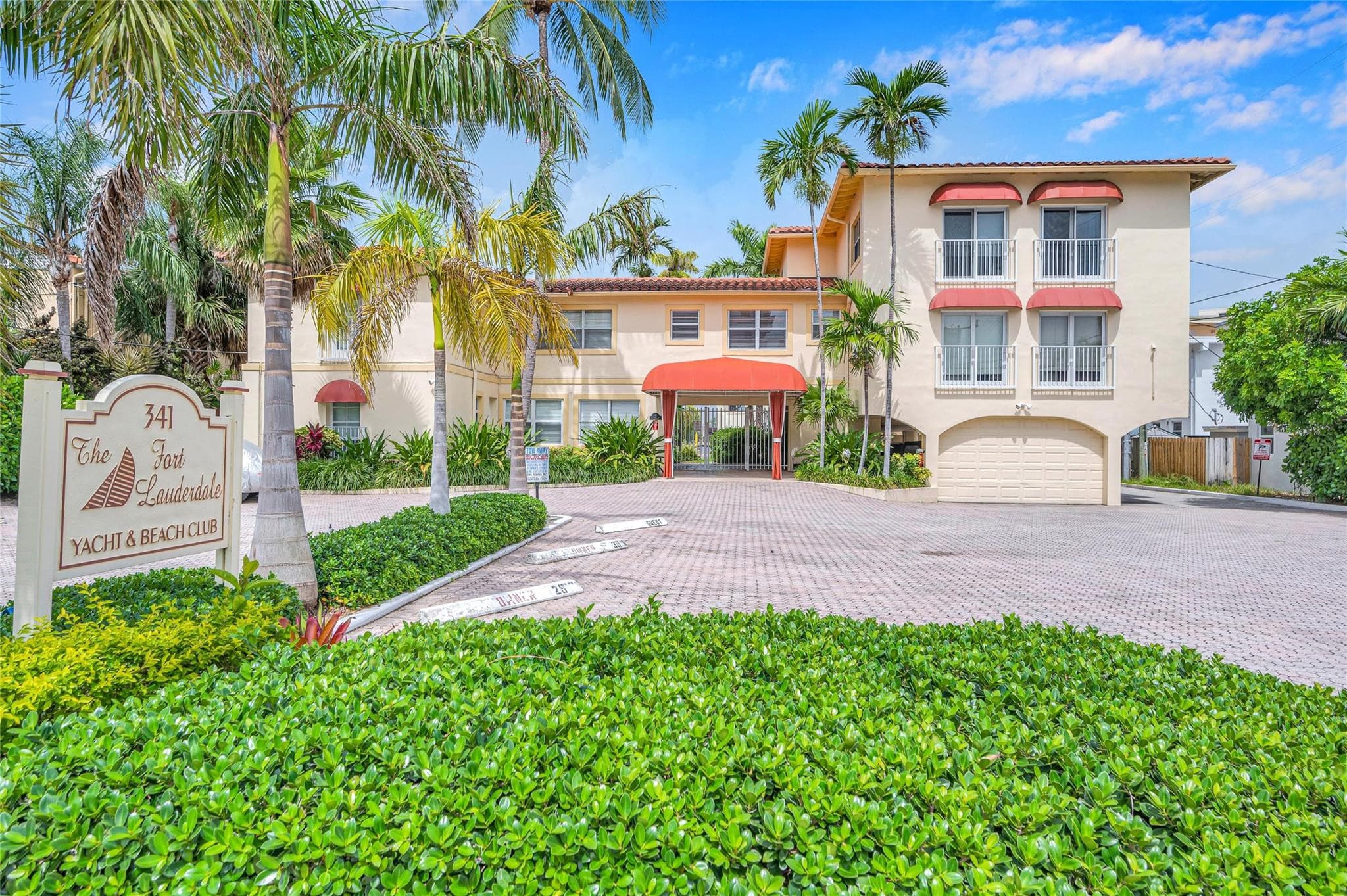 341 N Birch Road 204, Fort Lauderdale, FL 33304 — photo 1 of 35