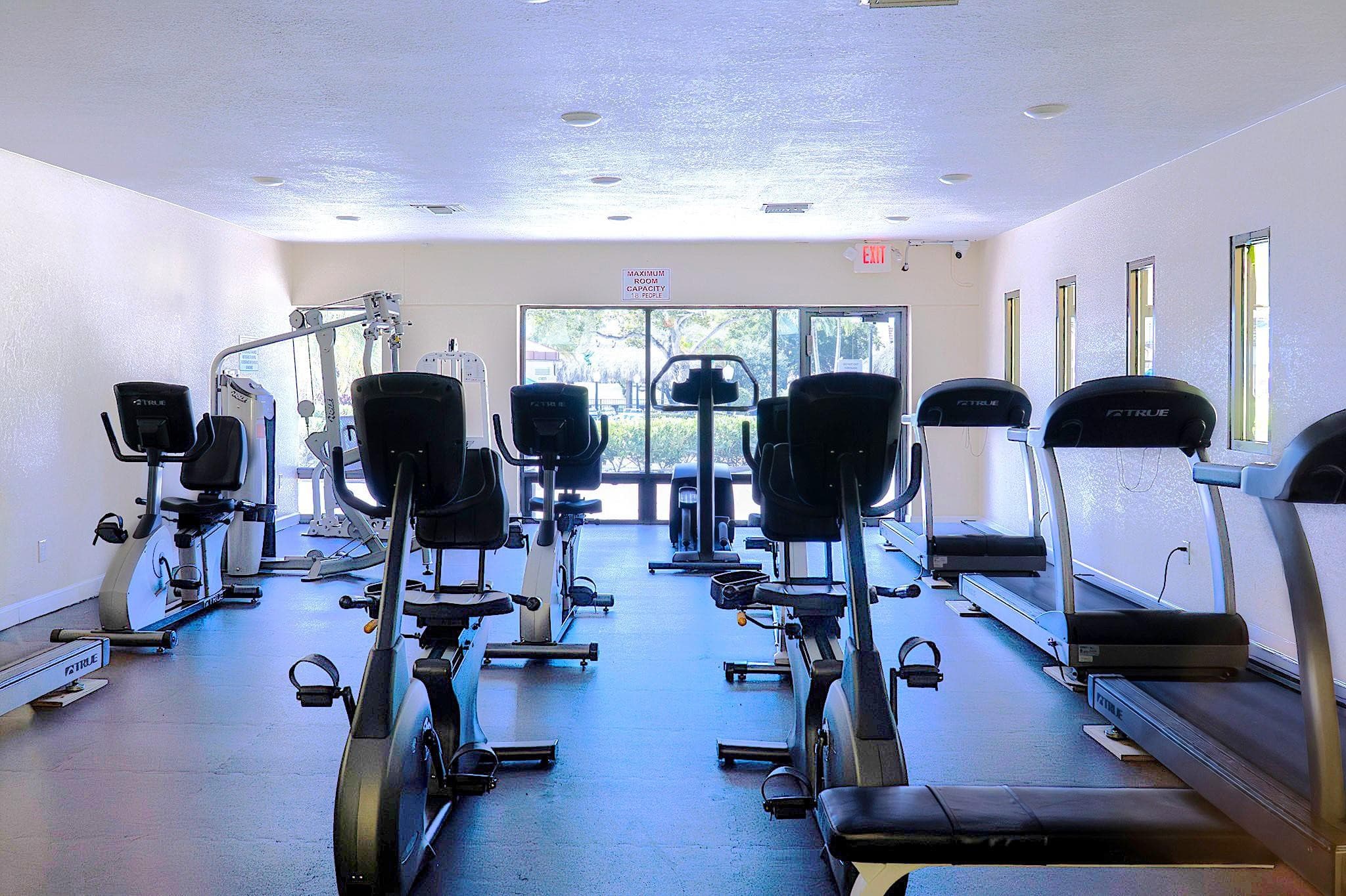 9061 Sunrise Lakes Boulevard 109, Sunrise, FL 33322 — photo 19 of 27