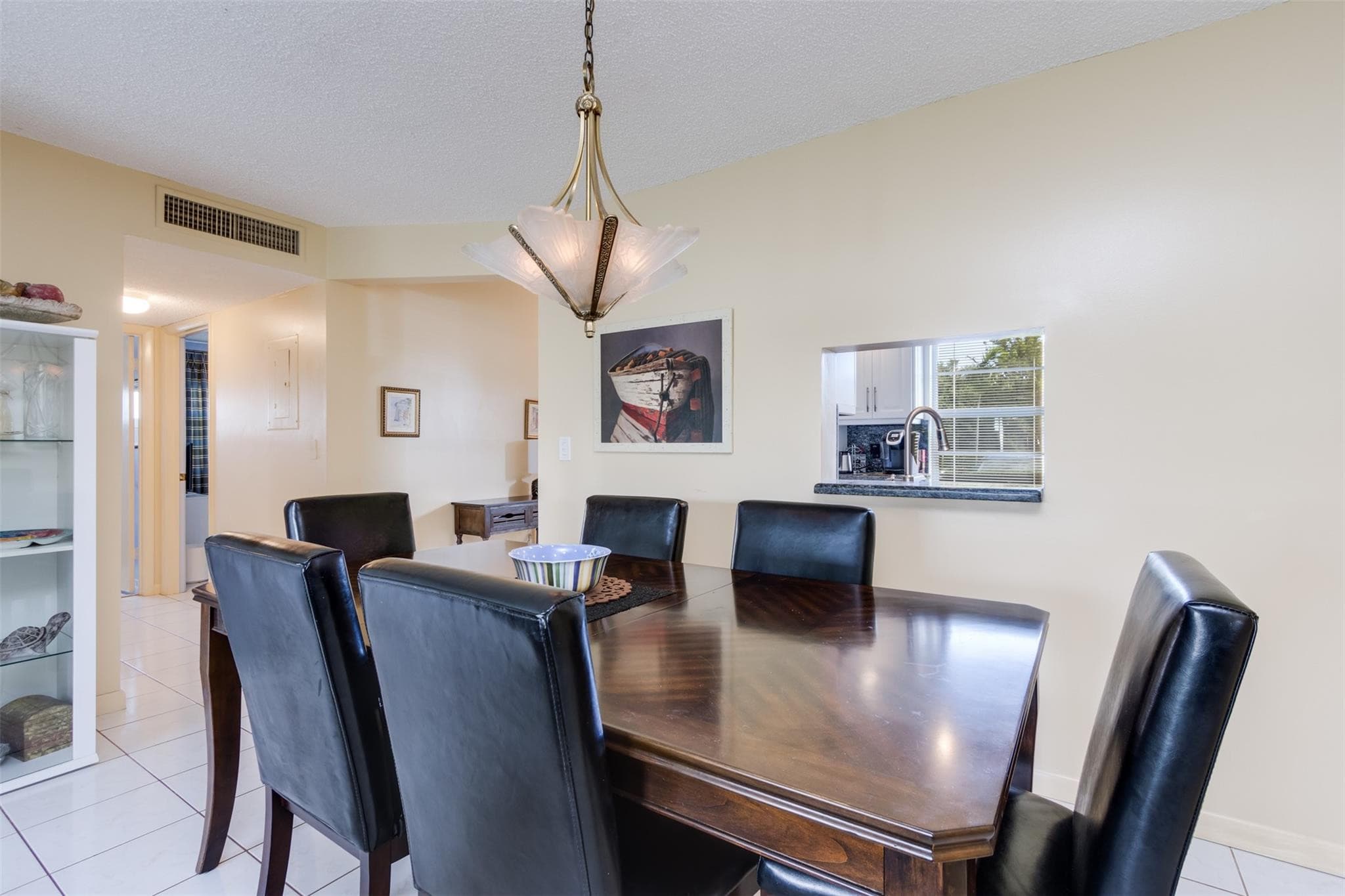 190 SE 5th Avenue 108, Dania Beach, FL 33004 — photo 11 of 41
