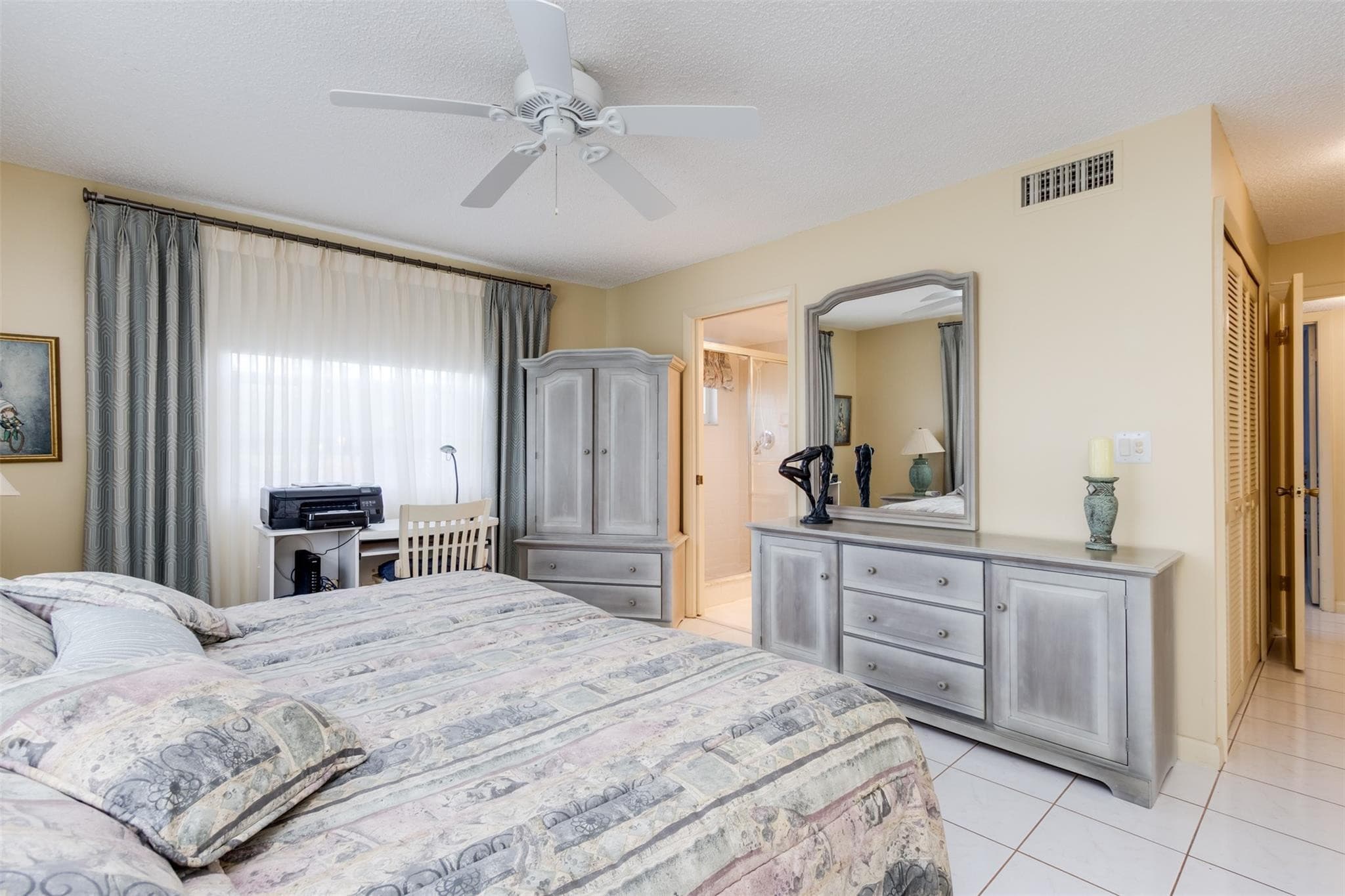 190 SE 5th Avenue 108, Dania Beach, FL 33004 — photo 23 of 41