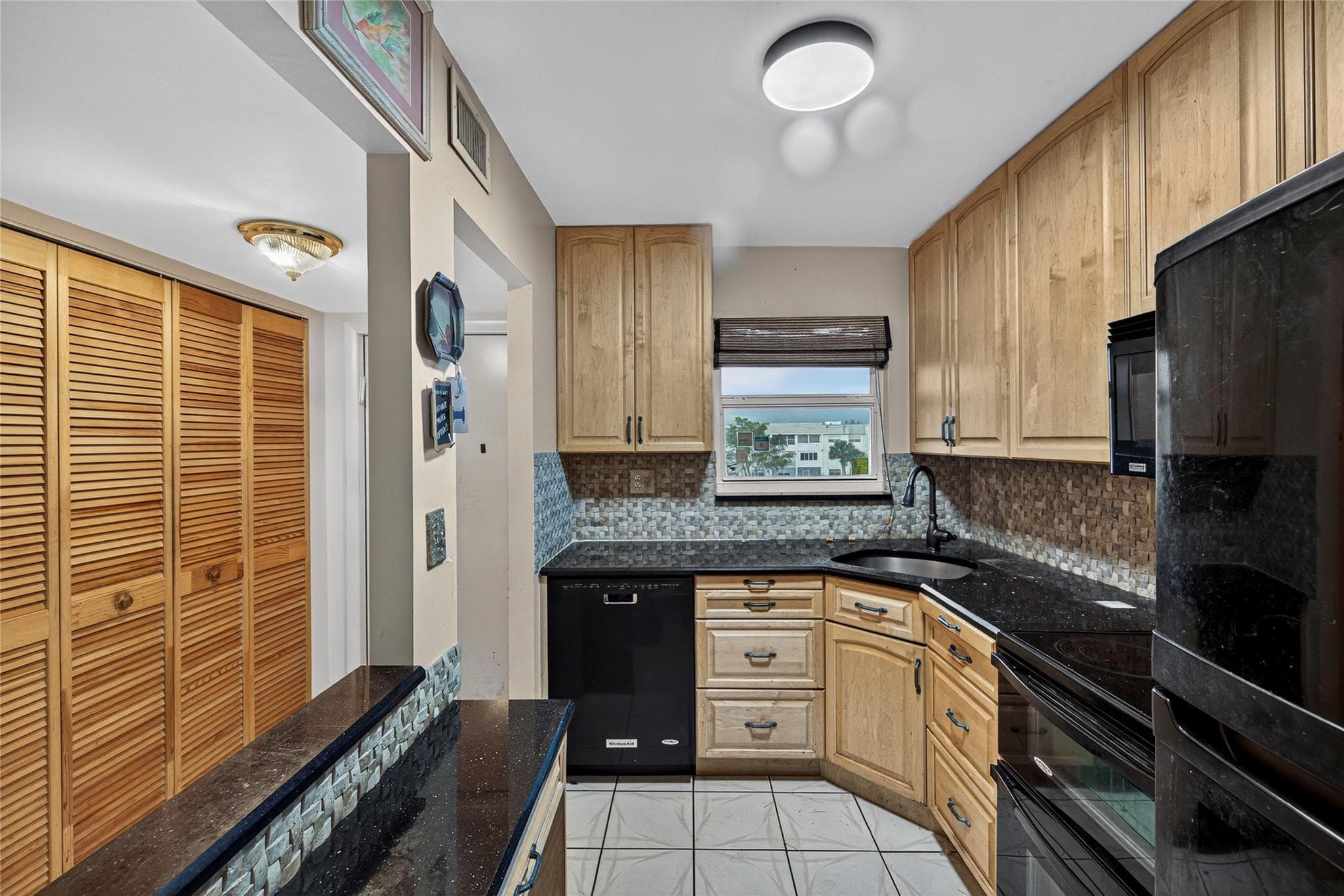 2900 N Pine Island Road 312, Sunrise, FL 33322 — photo 8 of 24