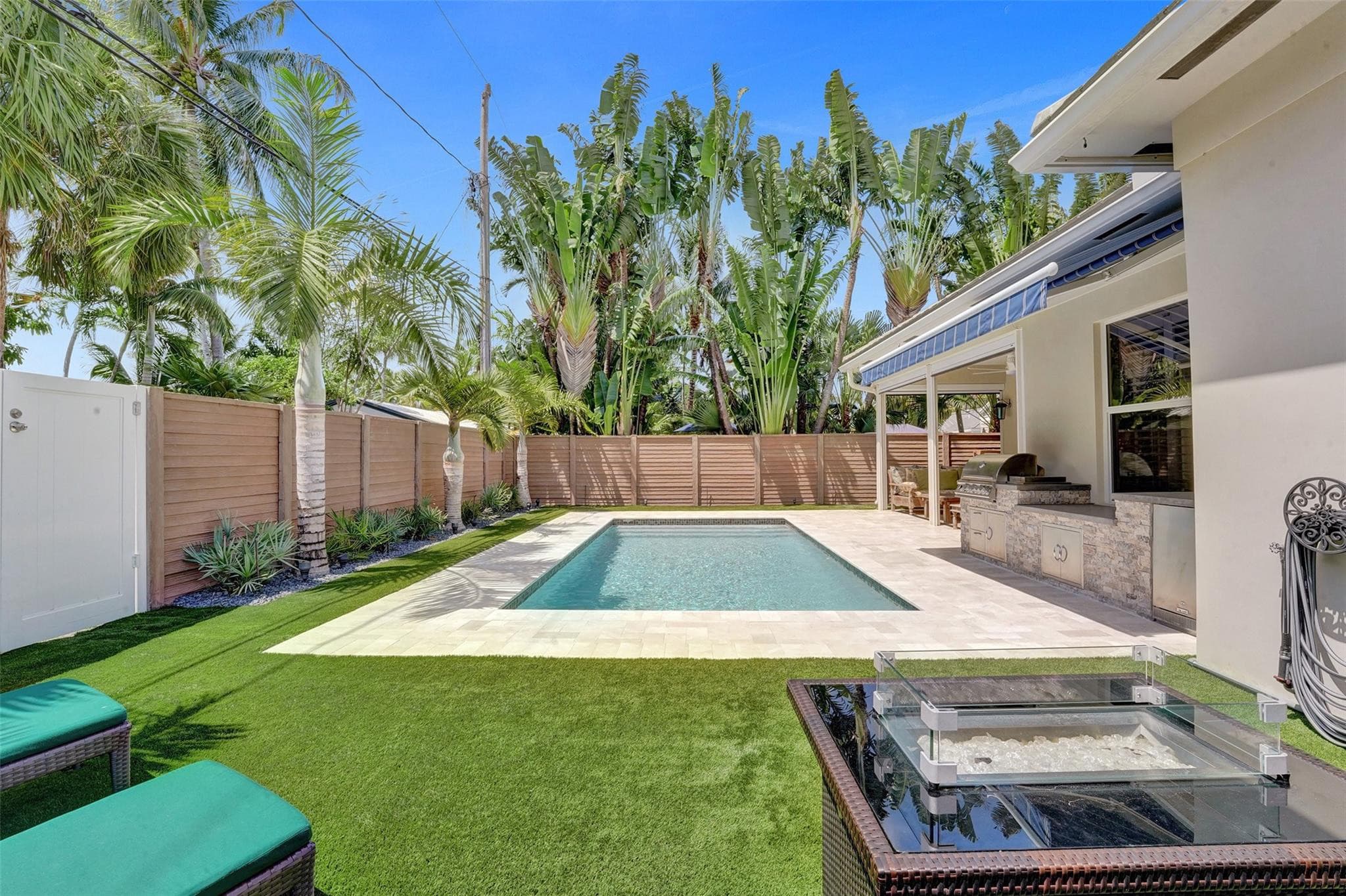 517 NE 11th Avenue, Fort Lauderdale, FL 33301 — photo 38 of 46
