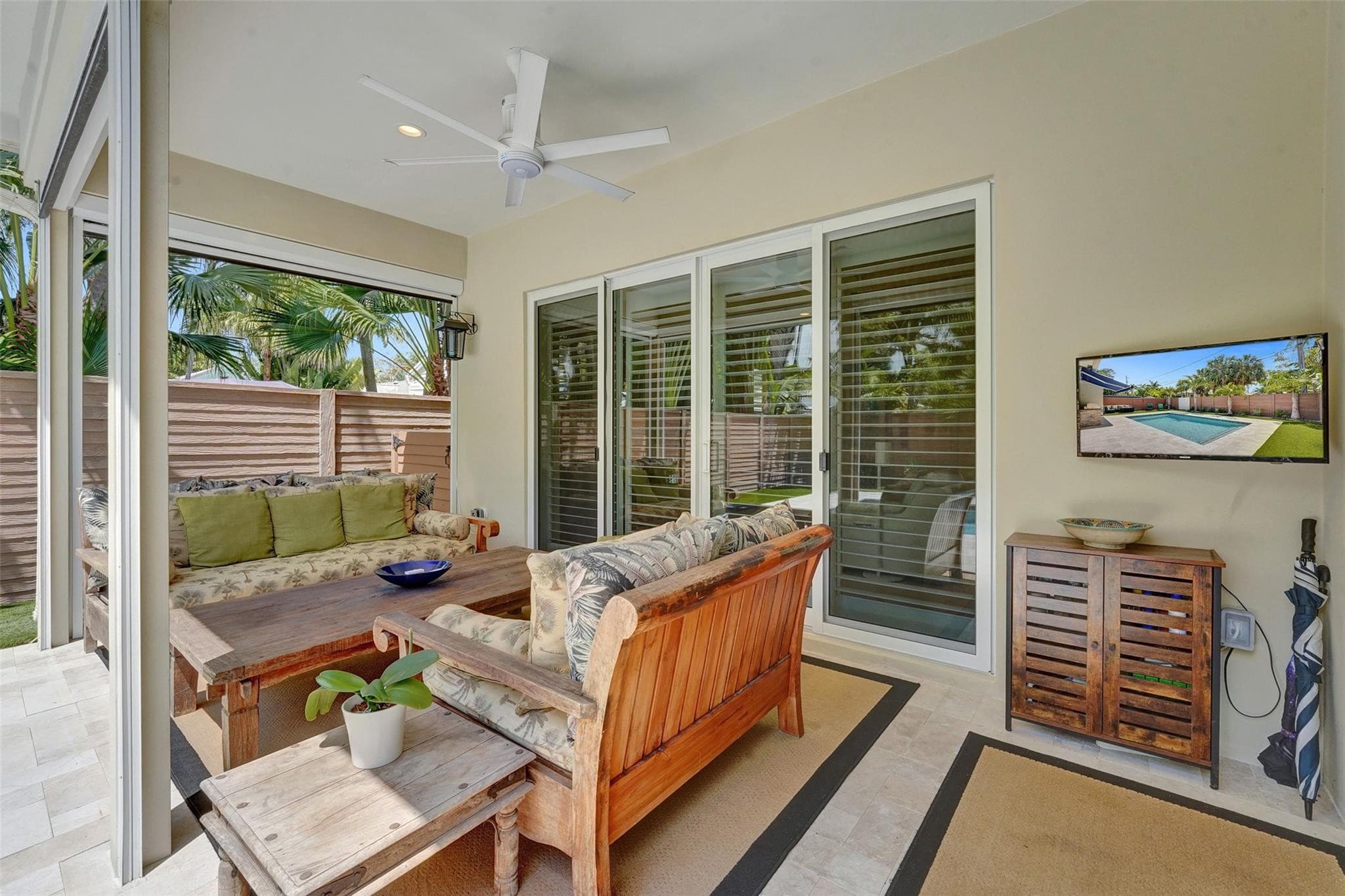 517 NE 11th Avenue, Fort Lauderdale, FL 33301 — photo 44 of 46