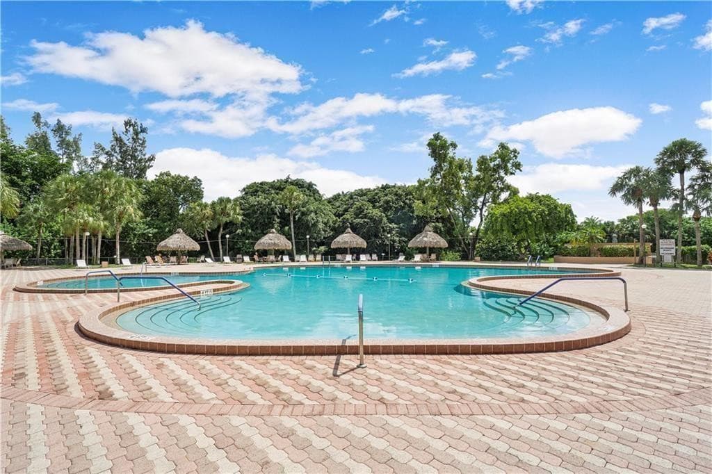 3150 Holiday Springs Boulevard 8-101, Margate, FL 33063 — photo 28 of 31