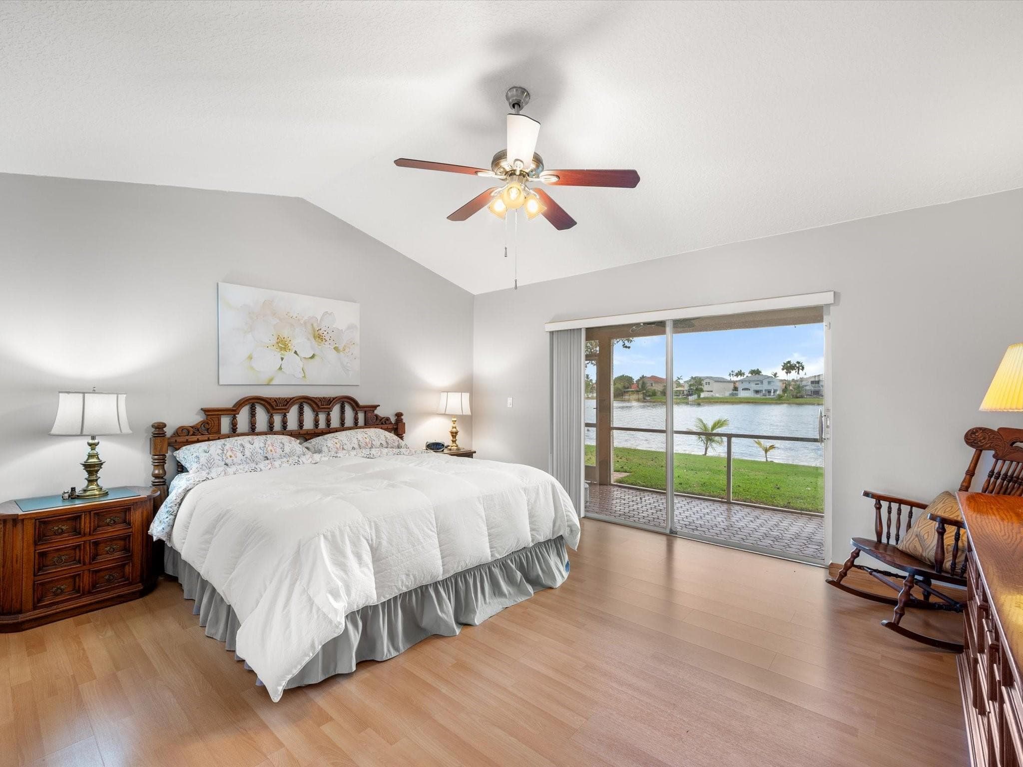 1011 NW 193rd Avenue, Pembroke Pines, FL 33029 — photo 13 of 30