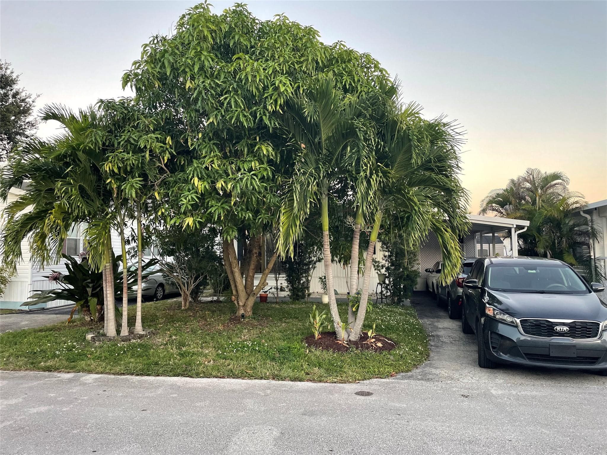 5580 SW 32nd Terrace, Fort Lauderdale, FL 33312 — photo 1 of 13