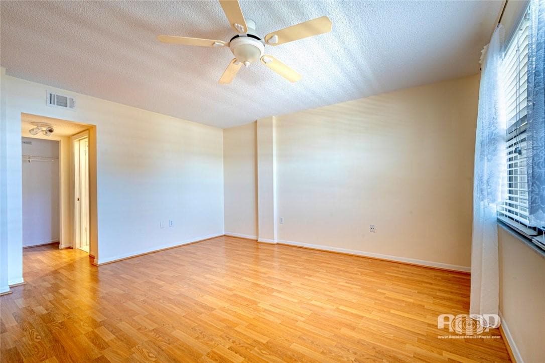 3100 NE 48th Street 908, Fort Lauderdale, FL 33308 — photo 10 of 38