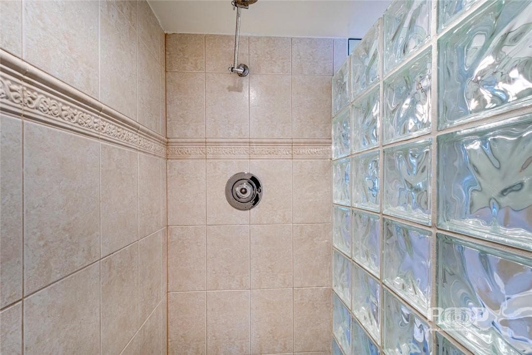 3100 NE 48th Street 908, Fort Lauderdale, FL 33308 — photo 21 of 38