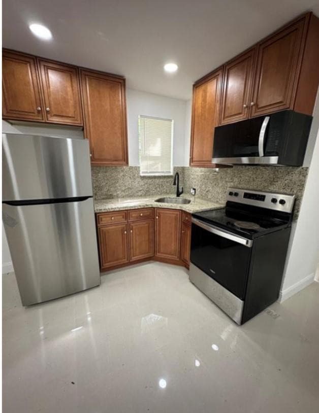 2312 Cleveland Street 2312, Hollywood, FL 33020 — photo 3 of 11