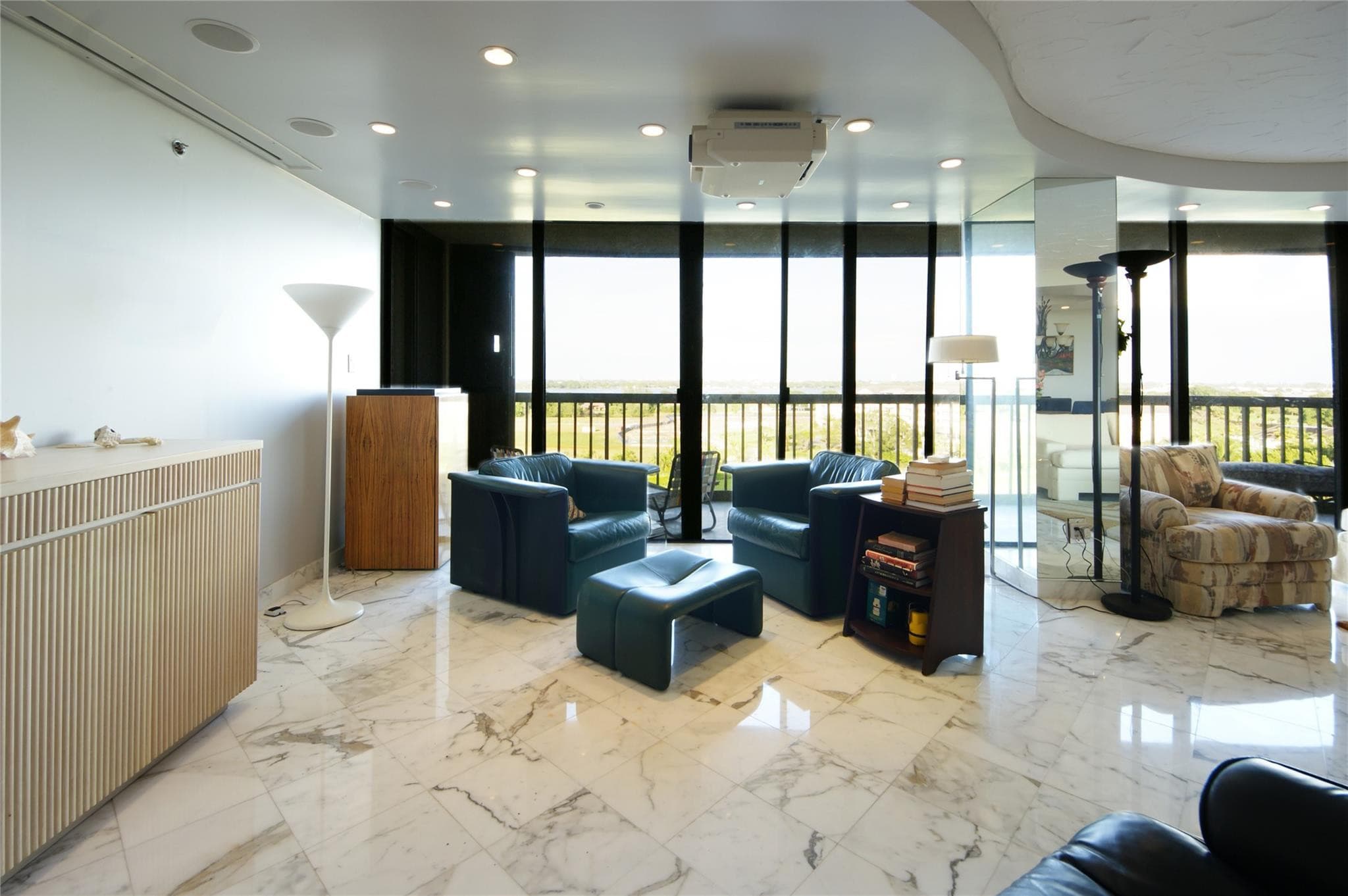 2480 Presidential Way 1004, West Palm Beach, FL 33401 — photo 4 of 67