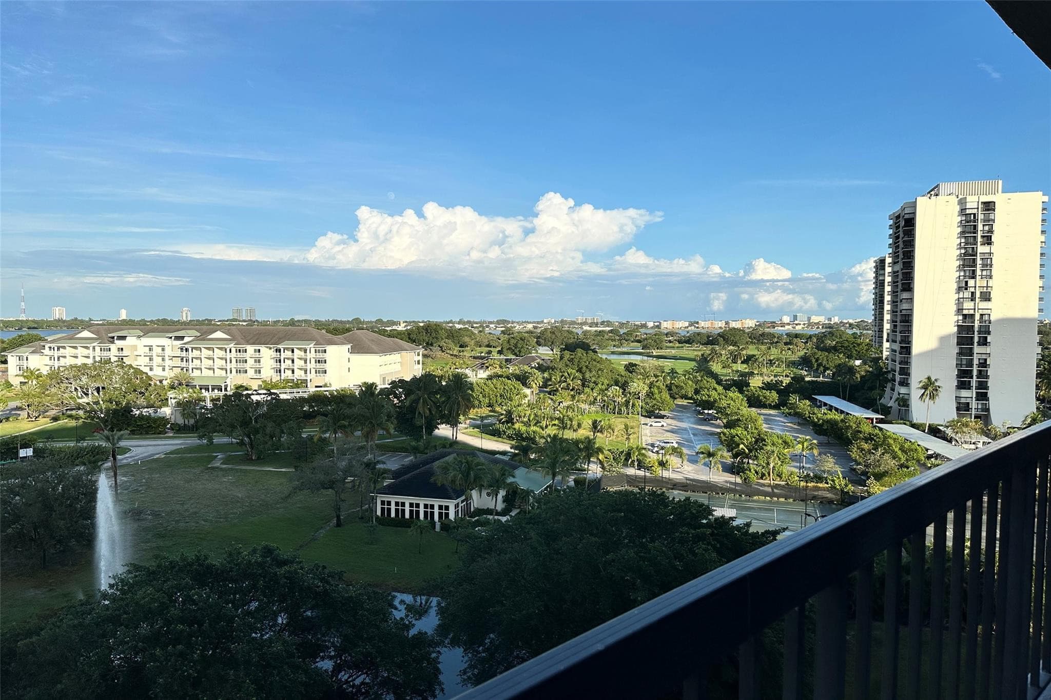 2480 Presidential Way 1004, West Palm Beach, FL 33401 — photo 12 of 67