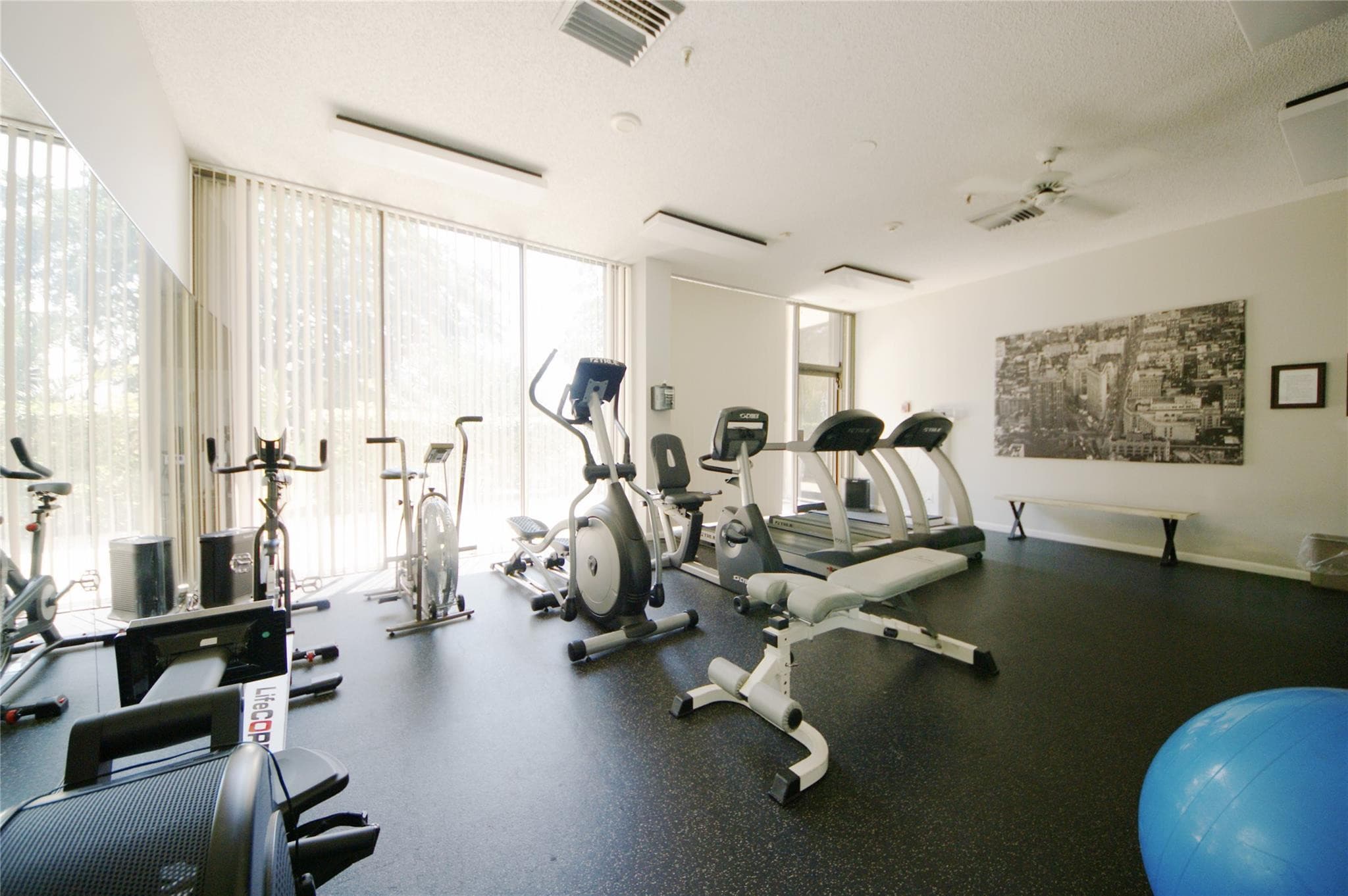 2480 Presidential Way 1004, West Palm Beach, FL 33401 — photo 51 of 67