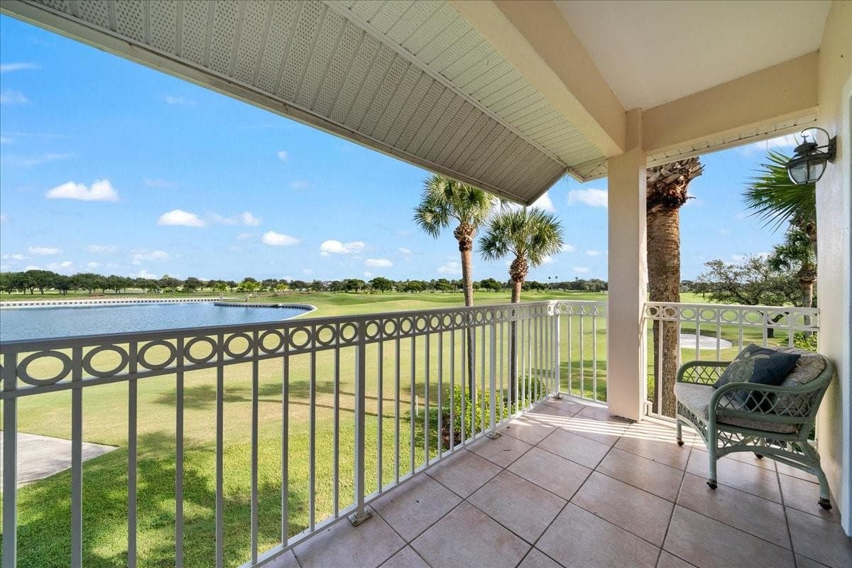 1725 Victoria Circle, Vero Beach, FL 32967 — photo 1 of 36