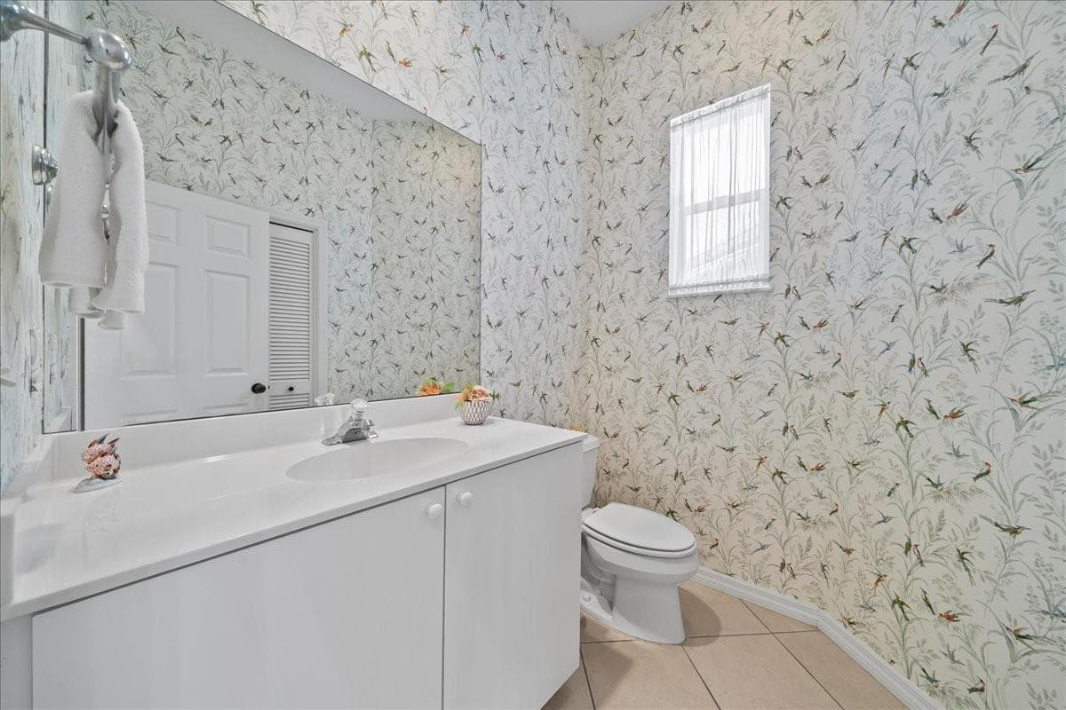 1725 Victoria Circle, Vero Beach, FL 32967 — photo 20 of 36