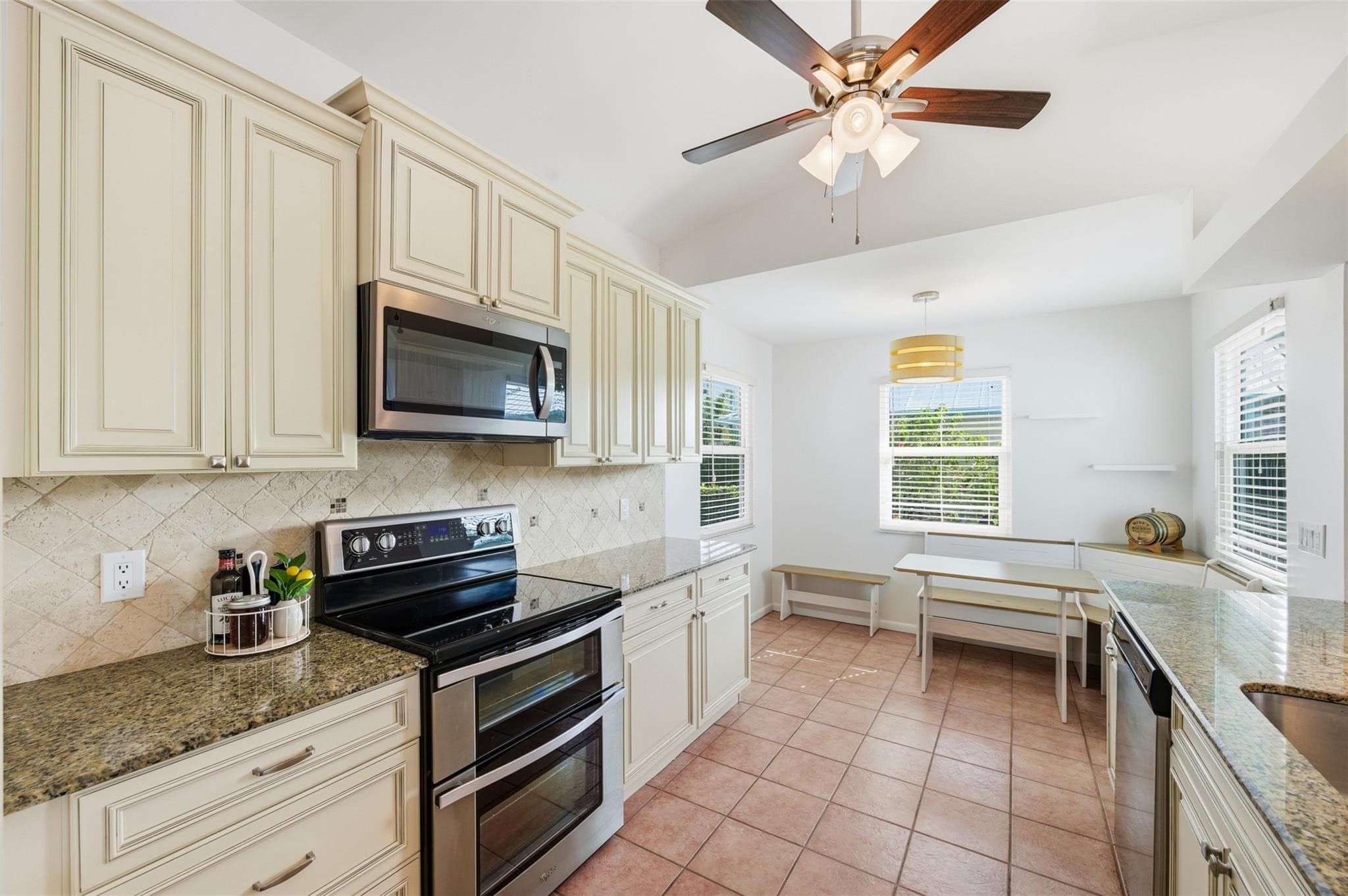 2360 SE Bordeaux Court, Port St. Lucie, FL 34952 — photo 13 of 38
