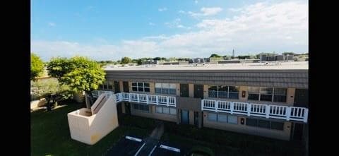 9101 Sunrise Lakes Boulevard, Sunrise, FL 33322 — photo 9 of 14