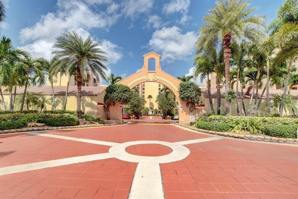 7145 Promenade Drive 602, Boca Raton, FL 33433 — photo 2 of 85