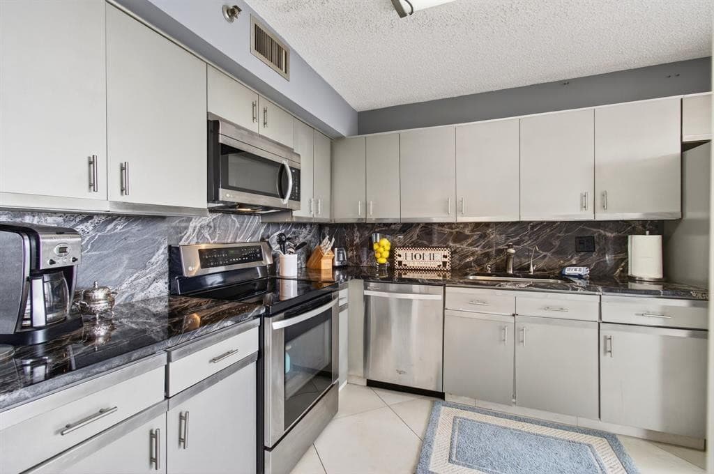 7145 Promenade Drive 602, Boca Raton, FL 33433 — photo 26 of 85