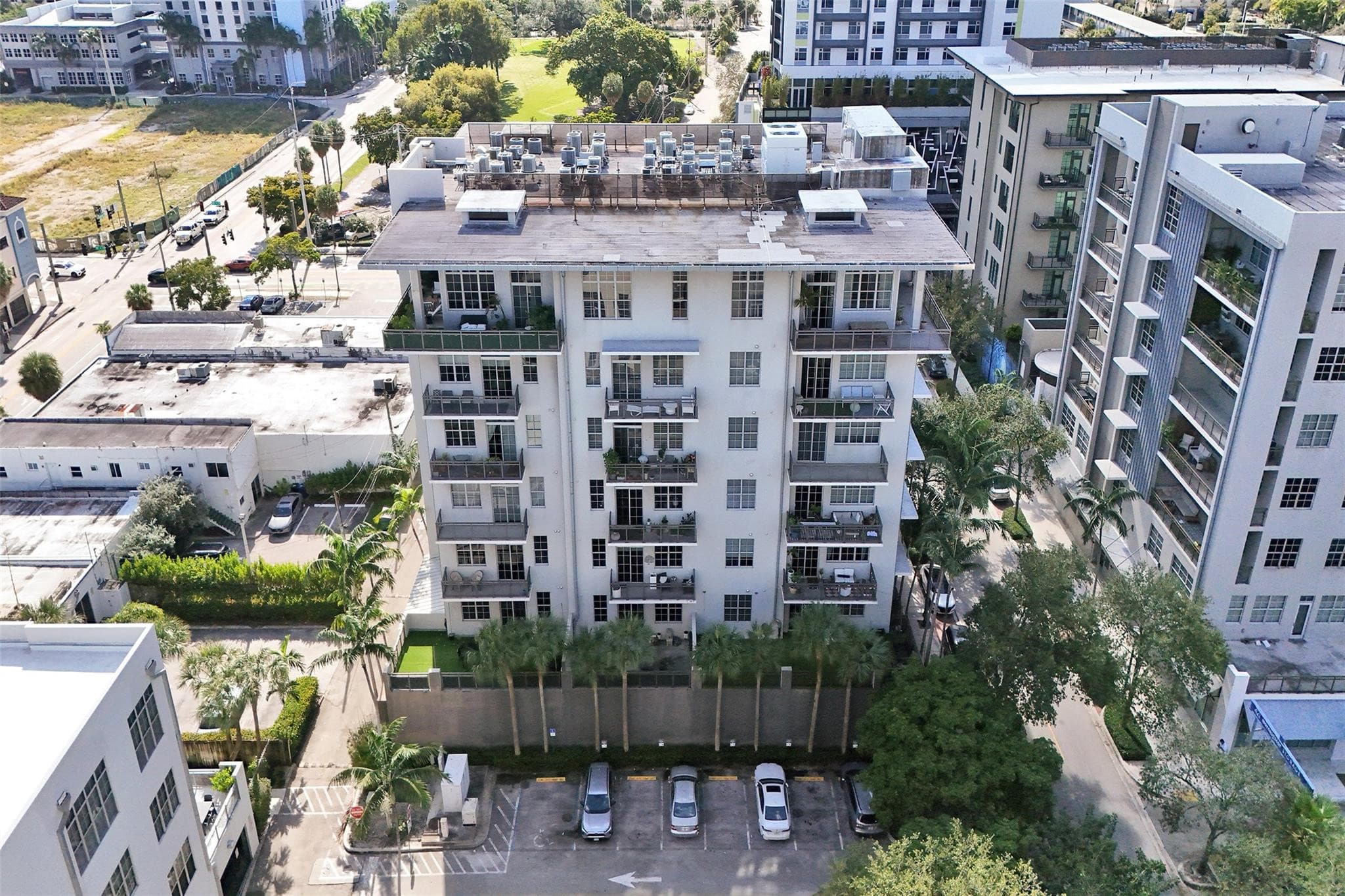 410 NW 1st Avenue 604, Fort Lauderdale, FL 33301 — photo 16 of 38