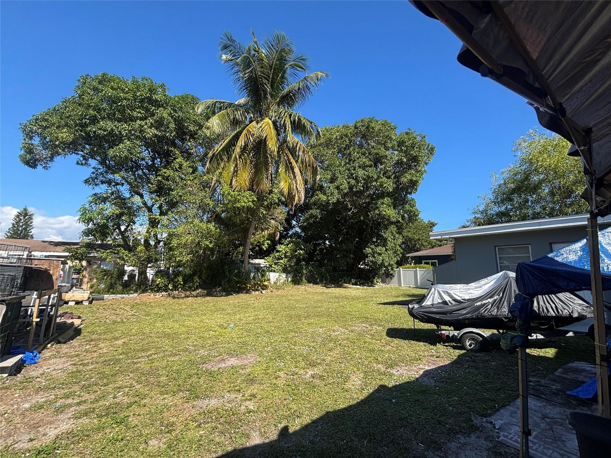 935 NE 33rd Street, Oakland Park, FL 33334 — photo 7 of 20