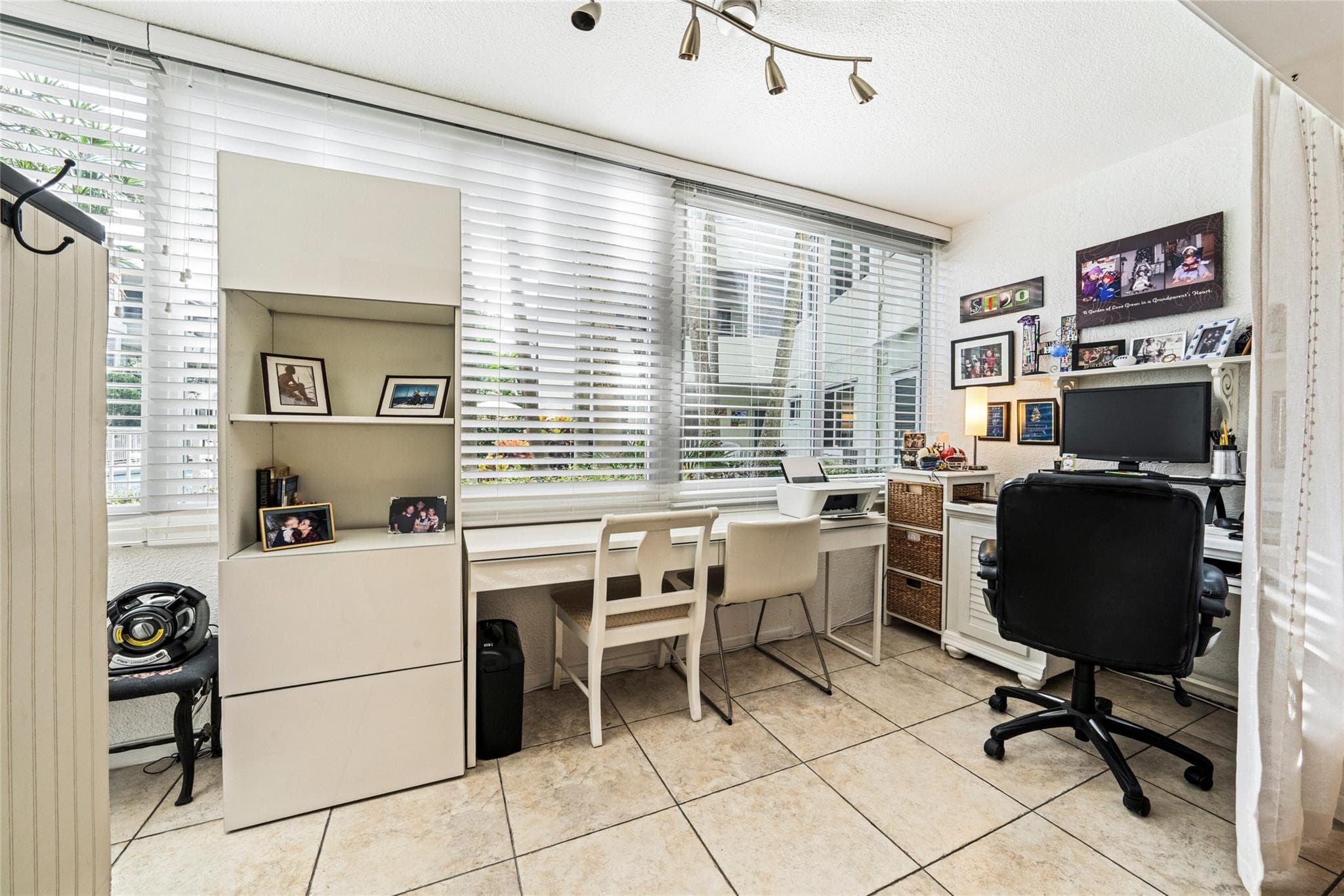 1000 SE 4th Street 117 & 118, Fort Lauderdale, FL 33301 — photo 15 of 36
