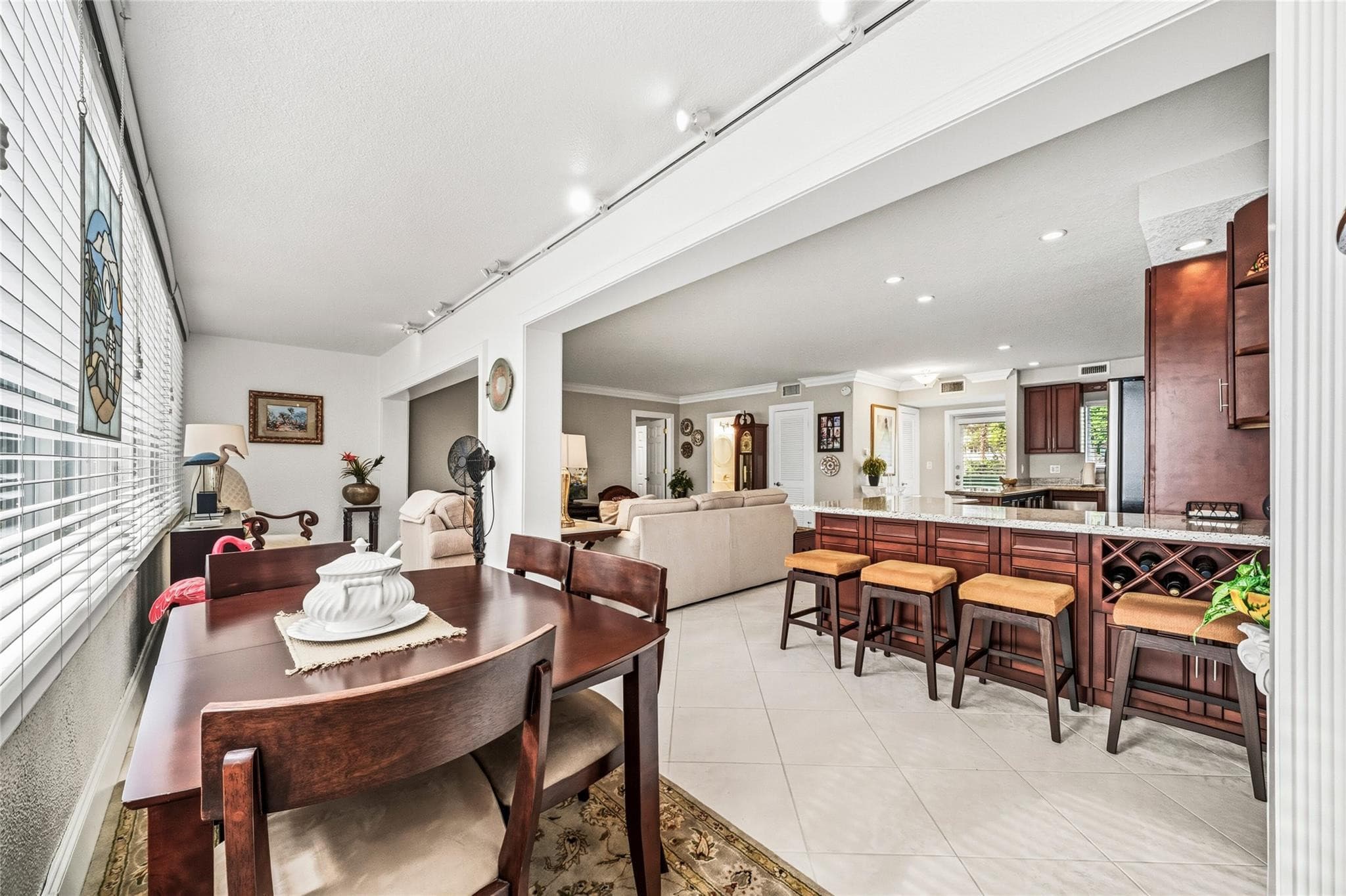 1000 SE 4th Street 117 & 118, Fort Lauderdale, FL 33301 — photo 24 of 36
