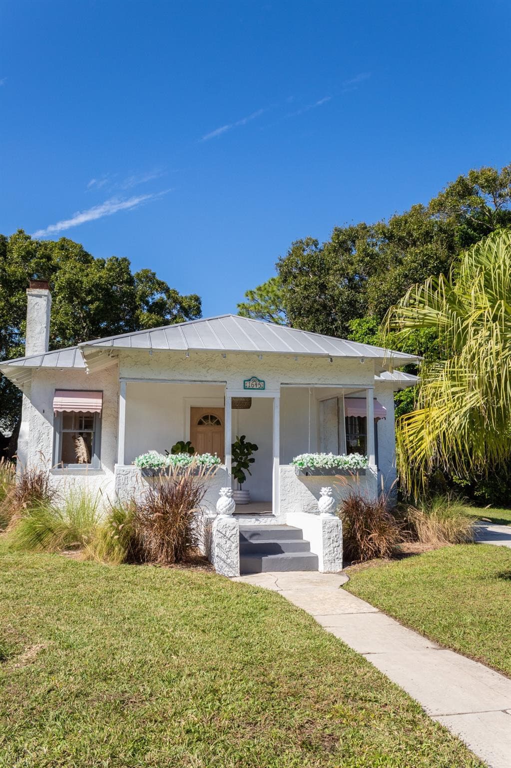 1645 34th Avenue, Vero Beach, FL 32960 — photo 4 of 39