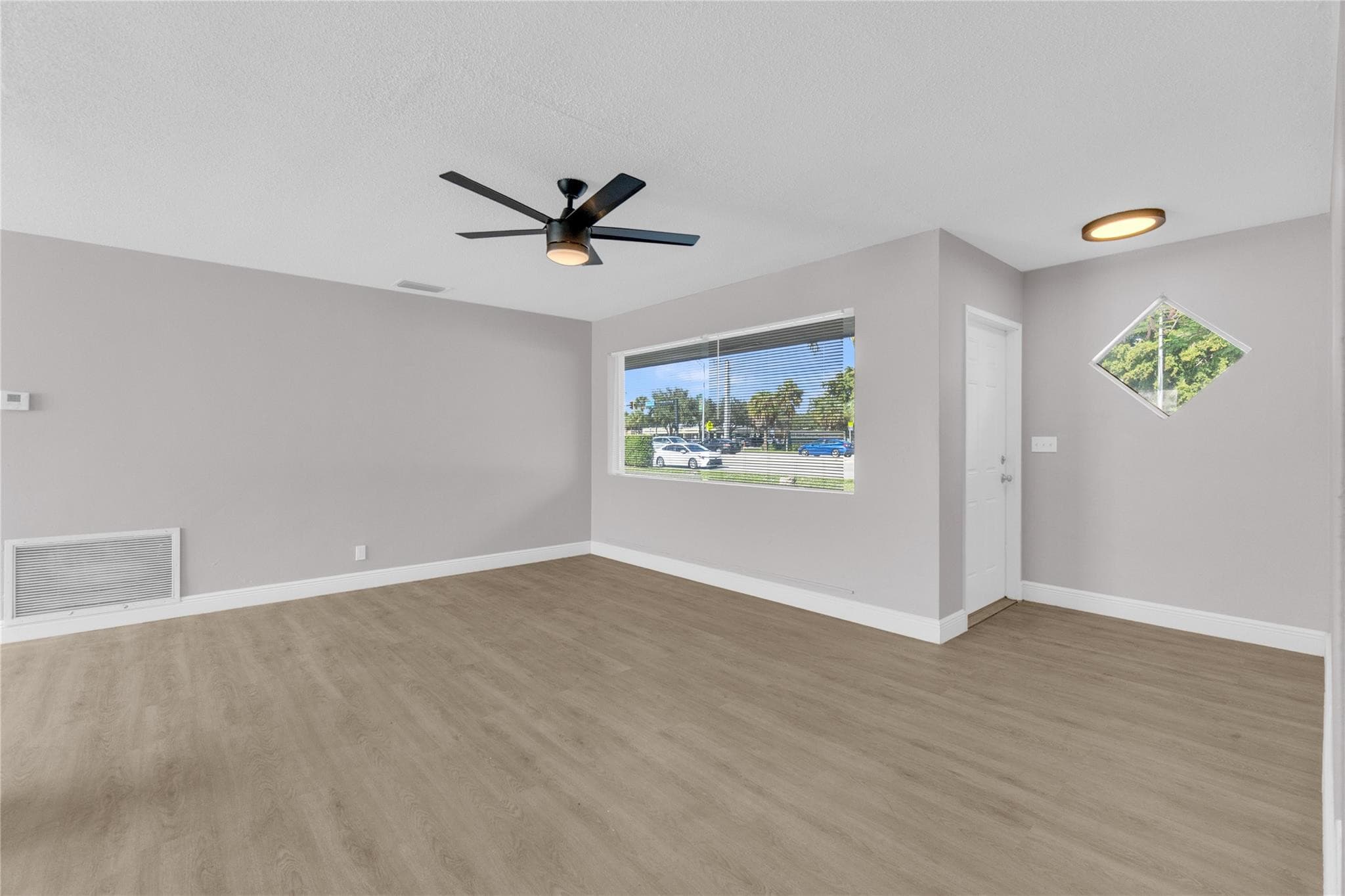 3240 Sheridan Lane, Hollywood, FL 33021 — photo 36 of 49