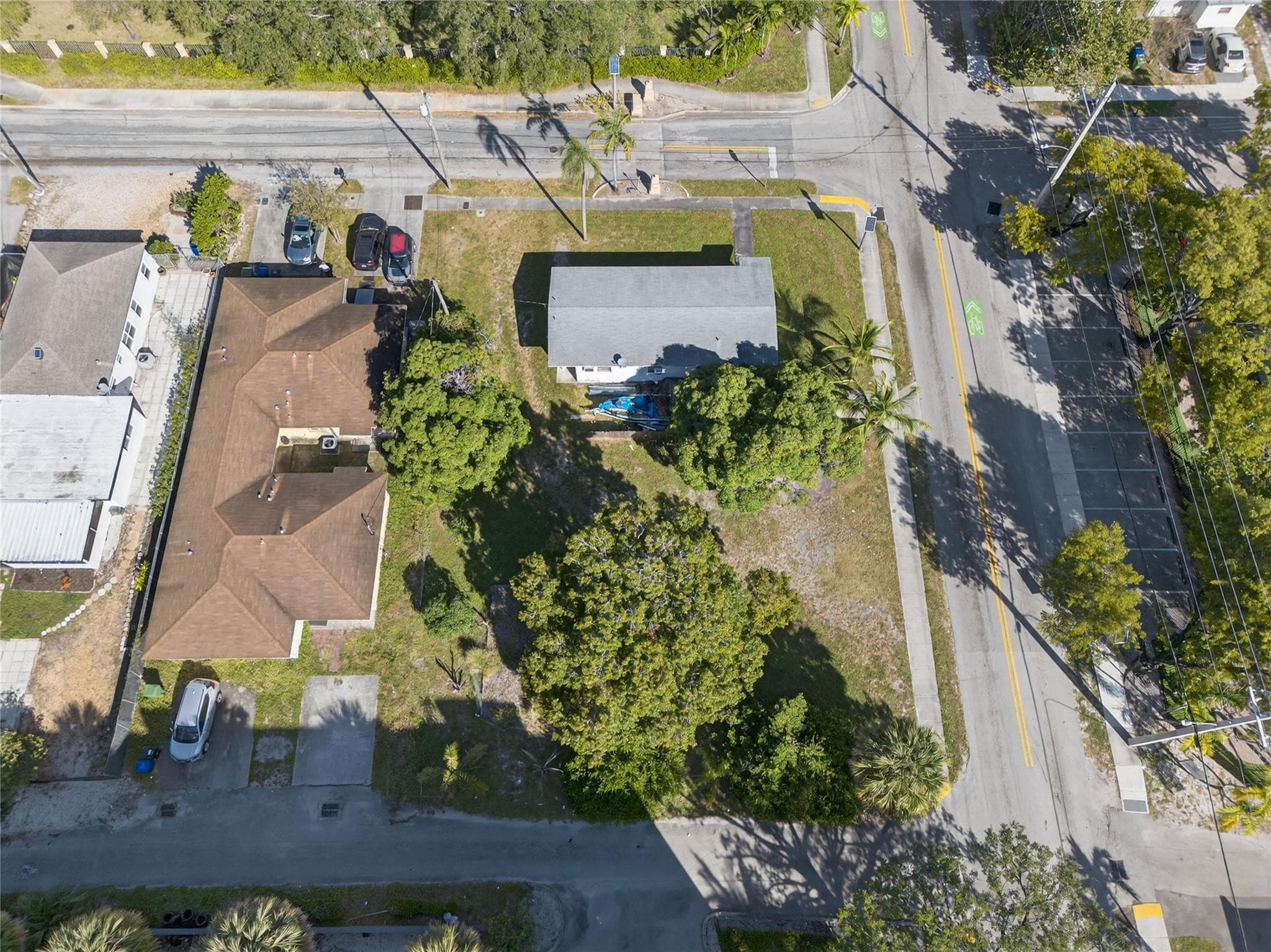 900 NW 2nd Street, Fort Lauderdale, FL 33311 — photo 9 of 21