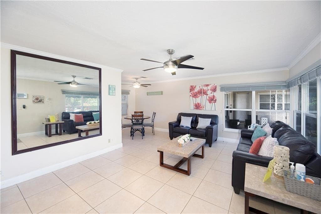 2613-2615 NE 33rd Avenue, Fort Lauderdale, FL 33308 — photo 6 of 38