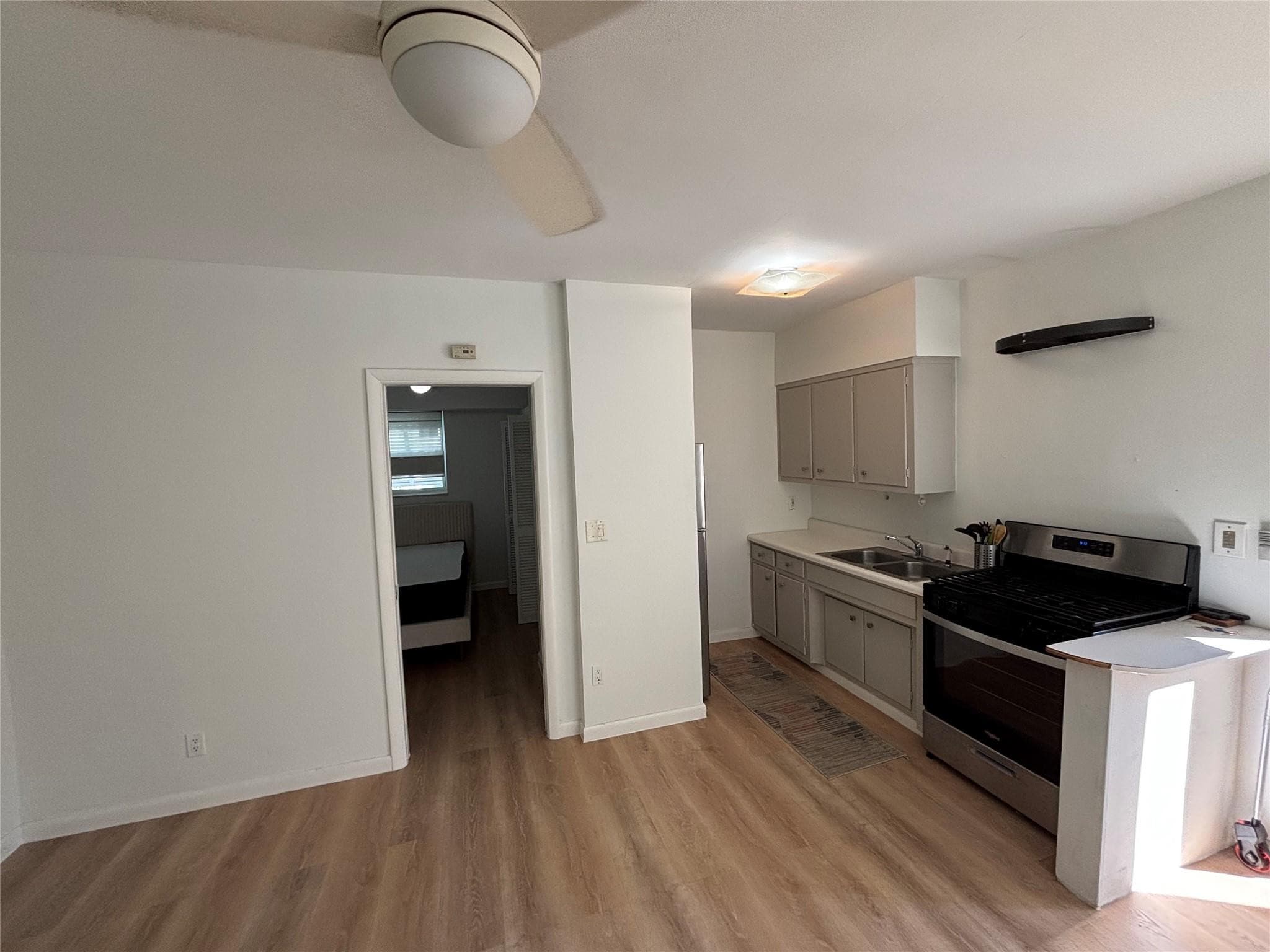 1315 SE 2nd Street REAR EAST, Fort Lauderdale, FL 33301 — photo 5 of 12
