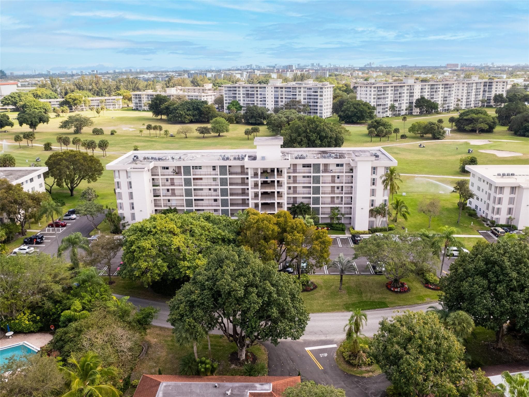 2850 N Palm Aire Drive 601, Pompano Beach, FL 33069 — photo 3 of 41