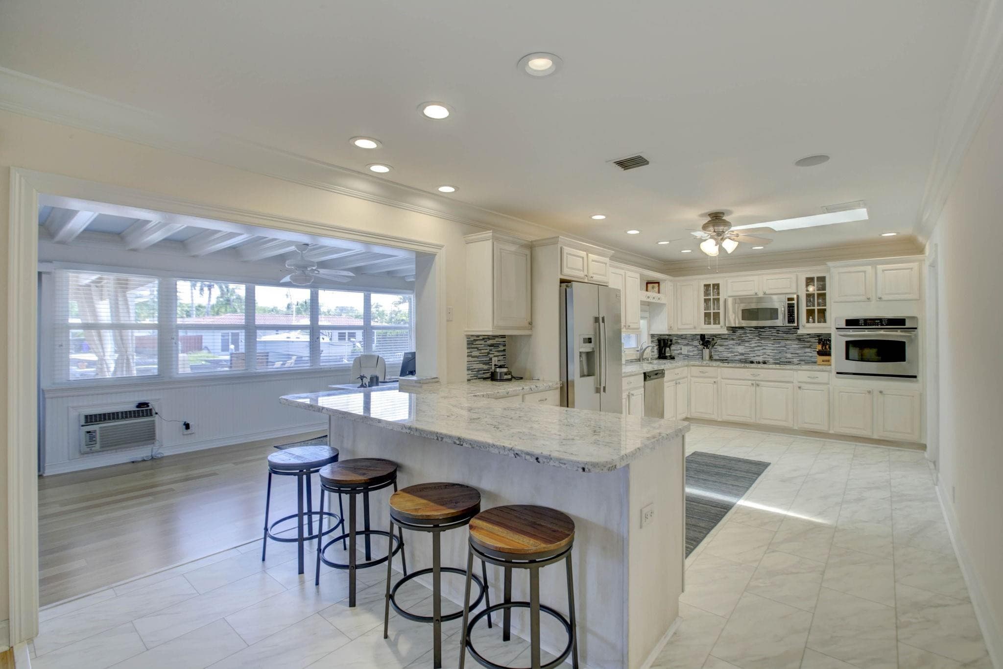 1920 Waters Edge, Pompano Beach, FL 33062 — photo 9 of 47