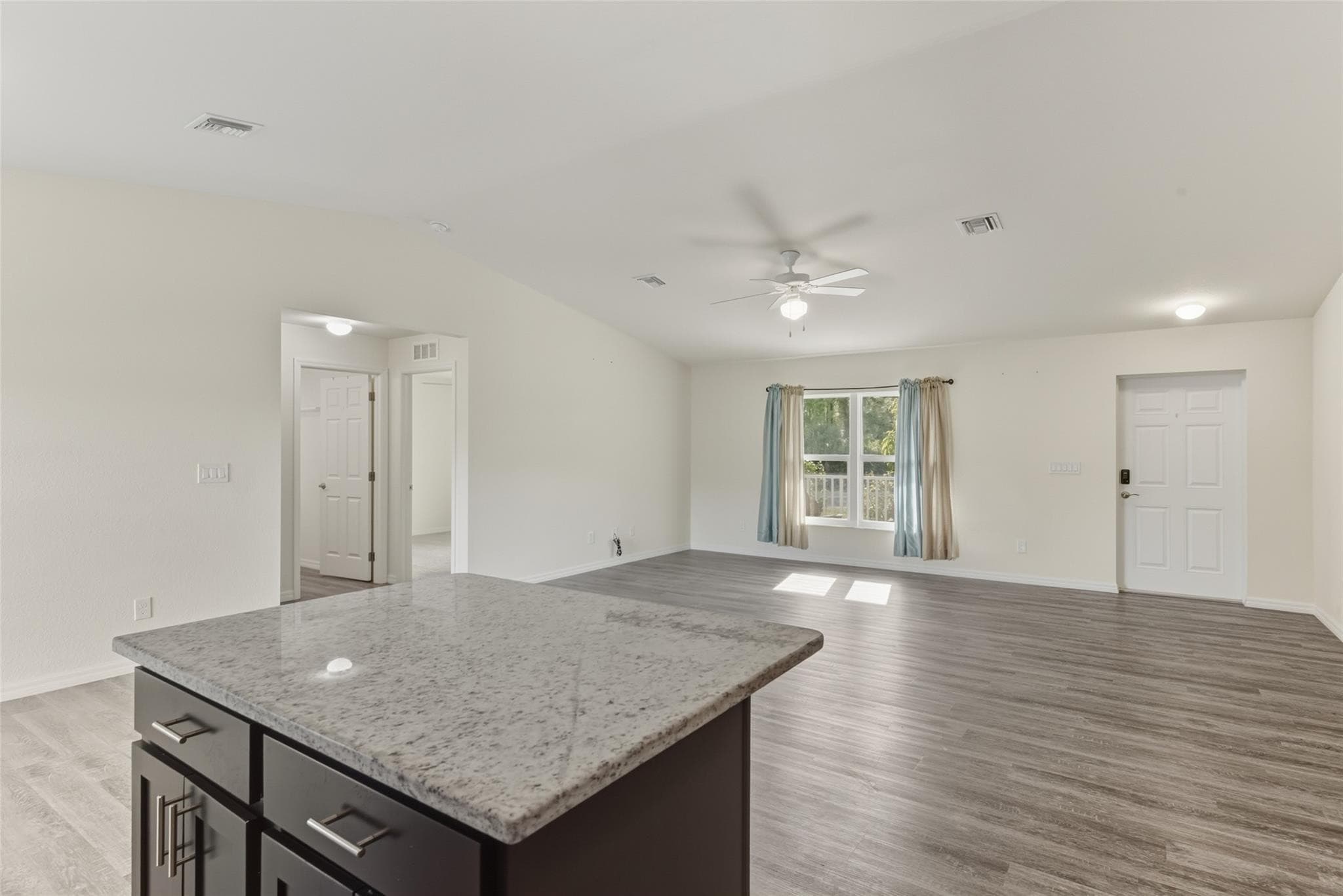 8007 Royal Court, LaBelle, FL 33935 — photo 14 of 43