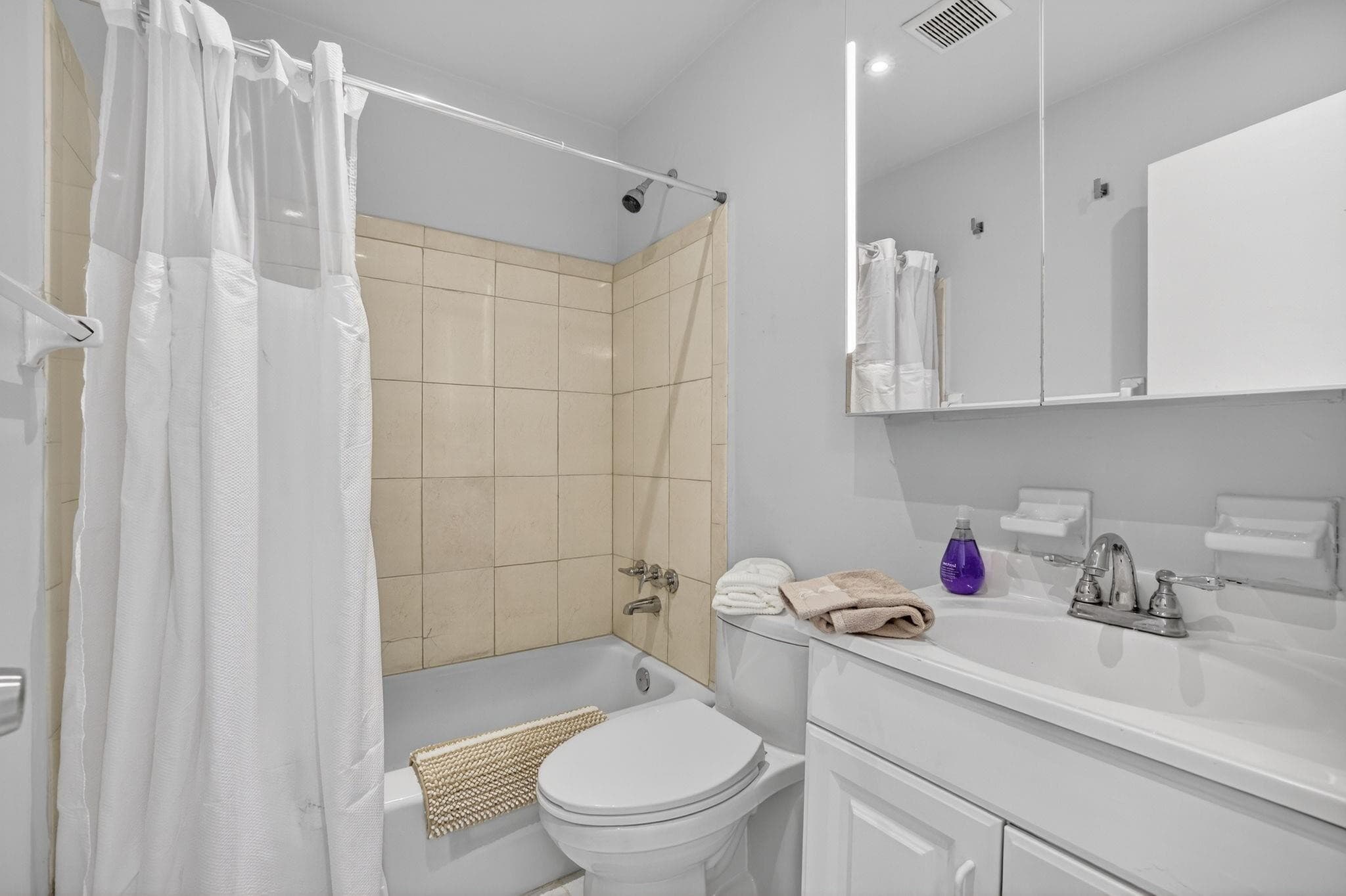 4051 NE 13th Avenue 77, Oakland Park, FL 33334 — photo 25 of 47