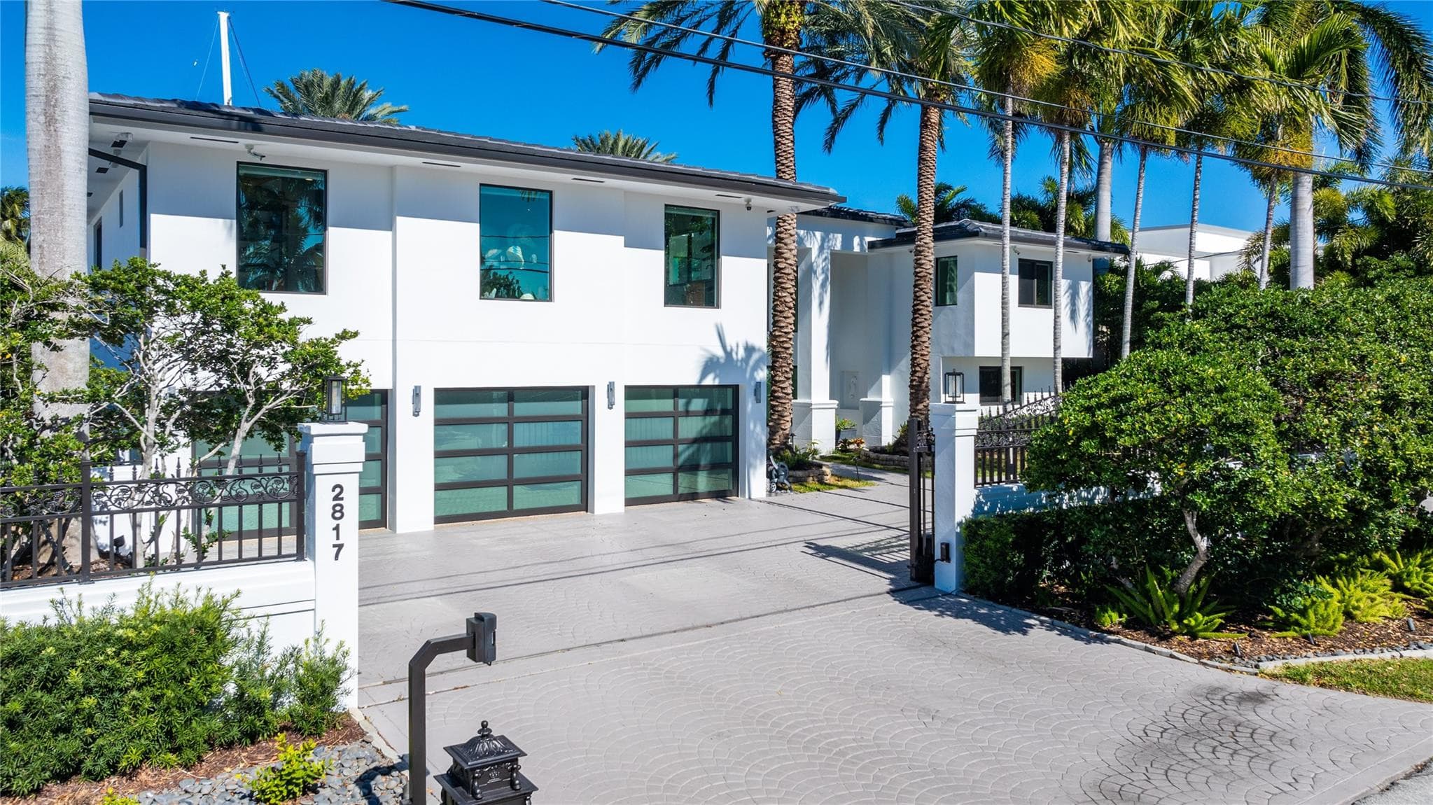 2817 NE 26th Court, Fort Lauderdale, FL 33306 — photo 1 of 70