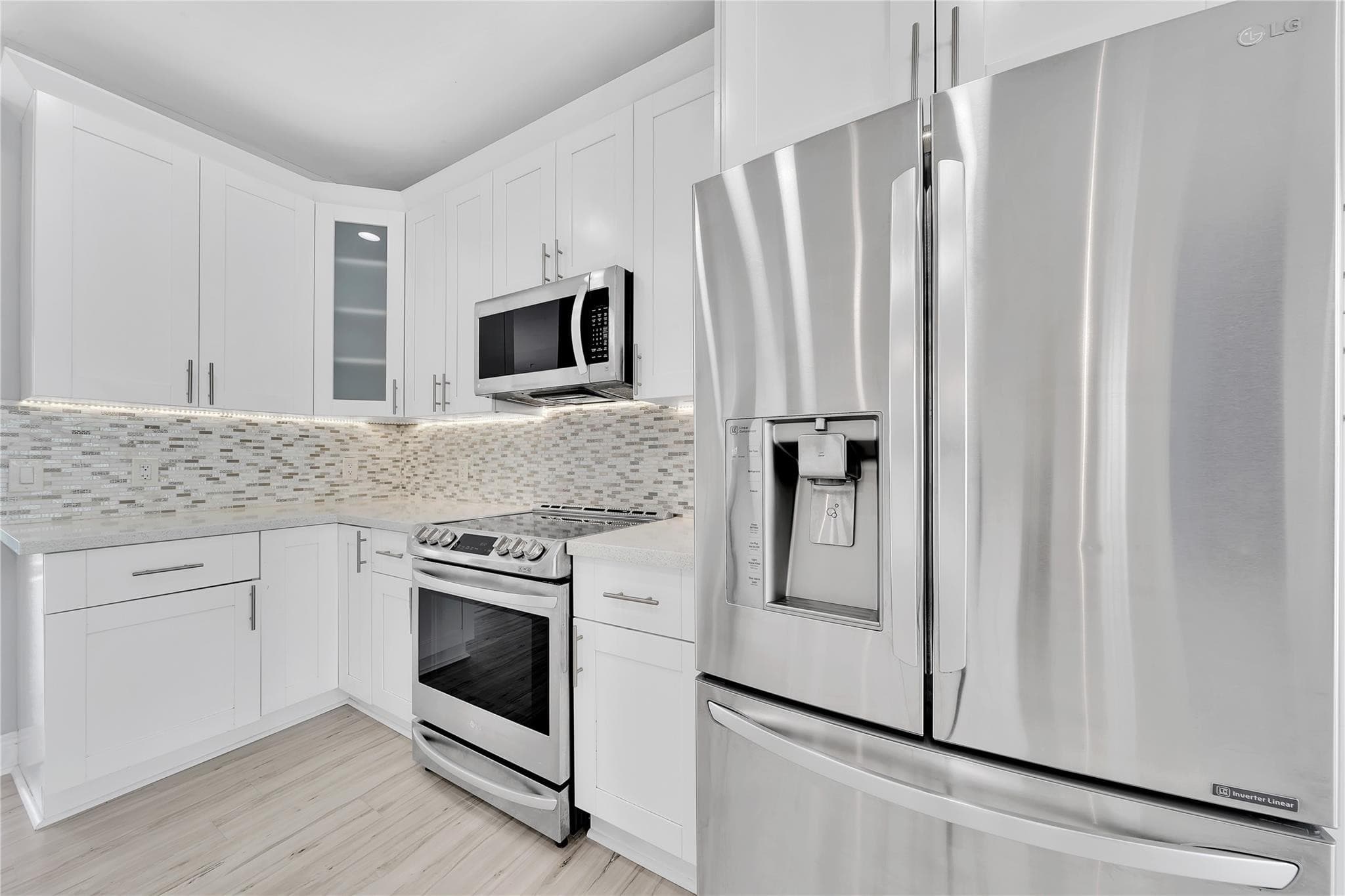 2725 NE 8 Avenue 113, Wilton Manors, FL 33334 — photo 22 of 72