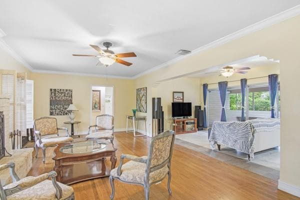 54 NE 103rd Street, Miami Shores, FL 33138 — photo 10 of 40